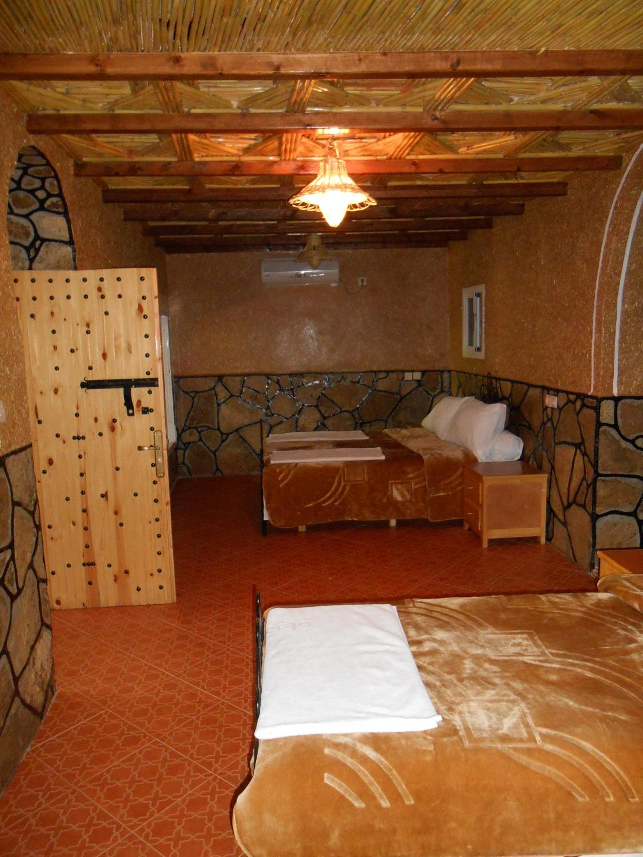 Quadruple Room - Photo 9