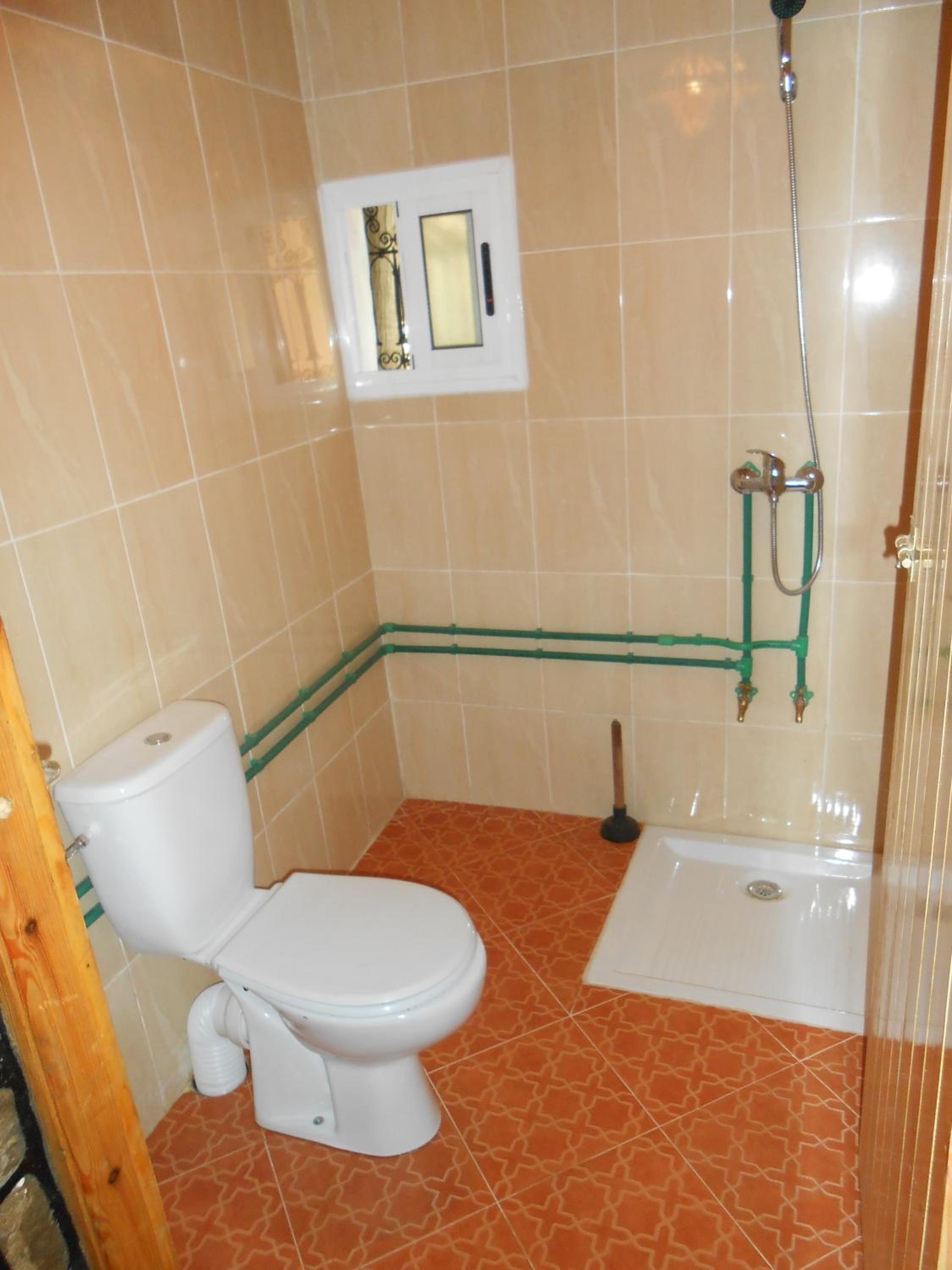 Quadruple Room - Photo 7