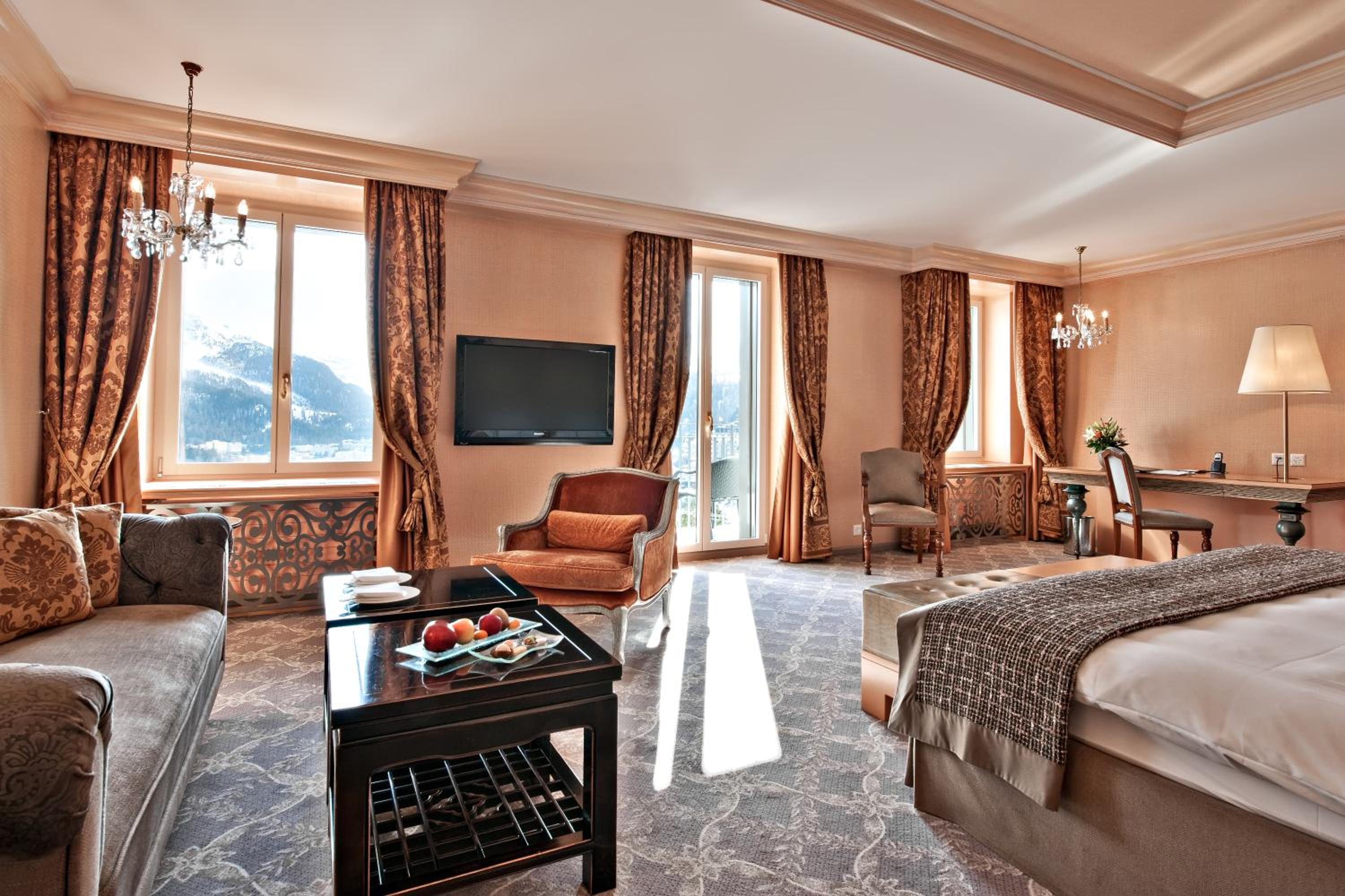 Junior Suite Large with Lake View
