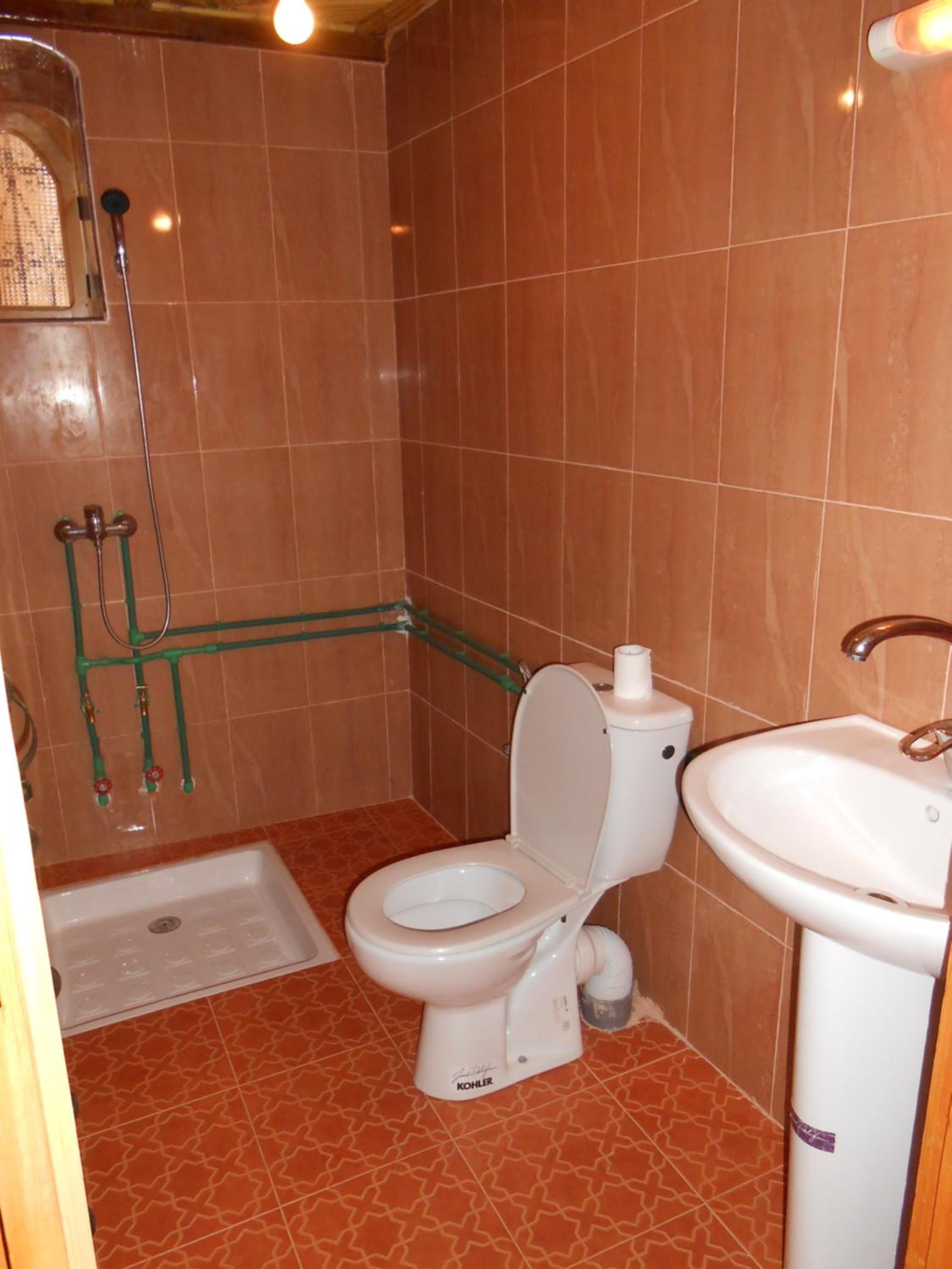 Double Room - Photo 6