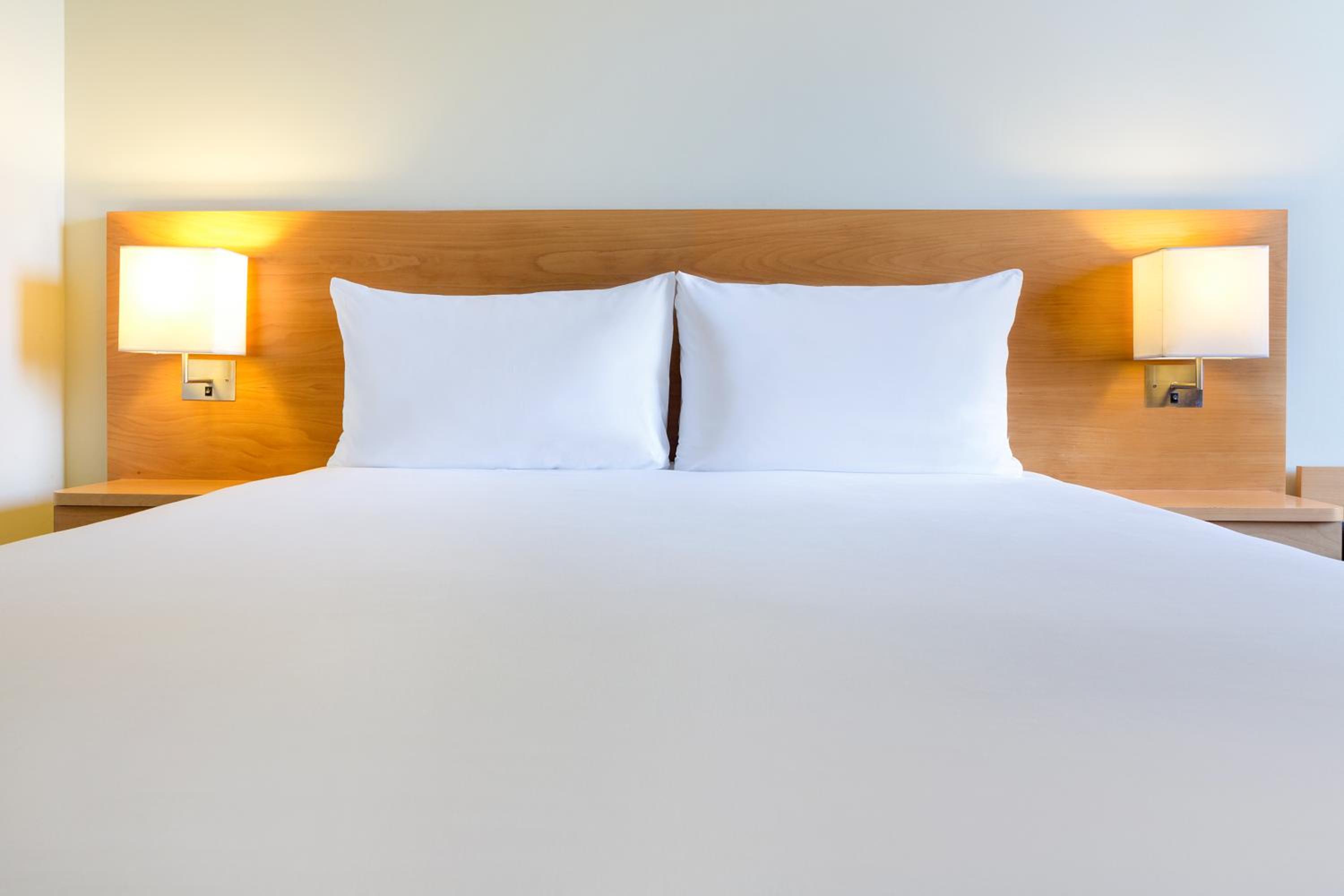 Standard Double Room - Photo 4