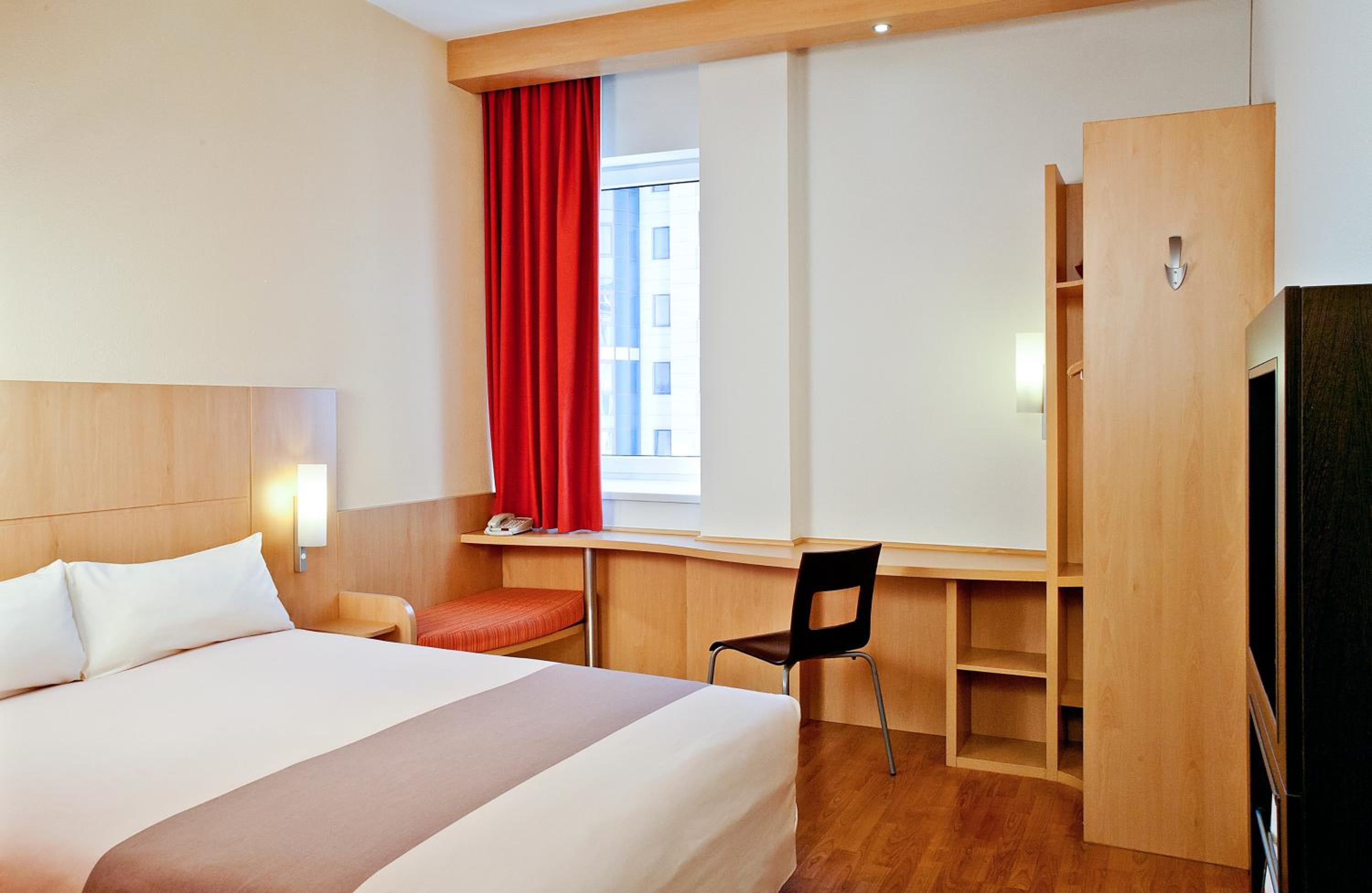 Standard Double Room - Photo 1