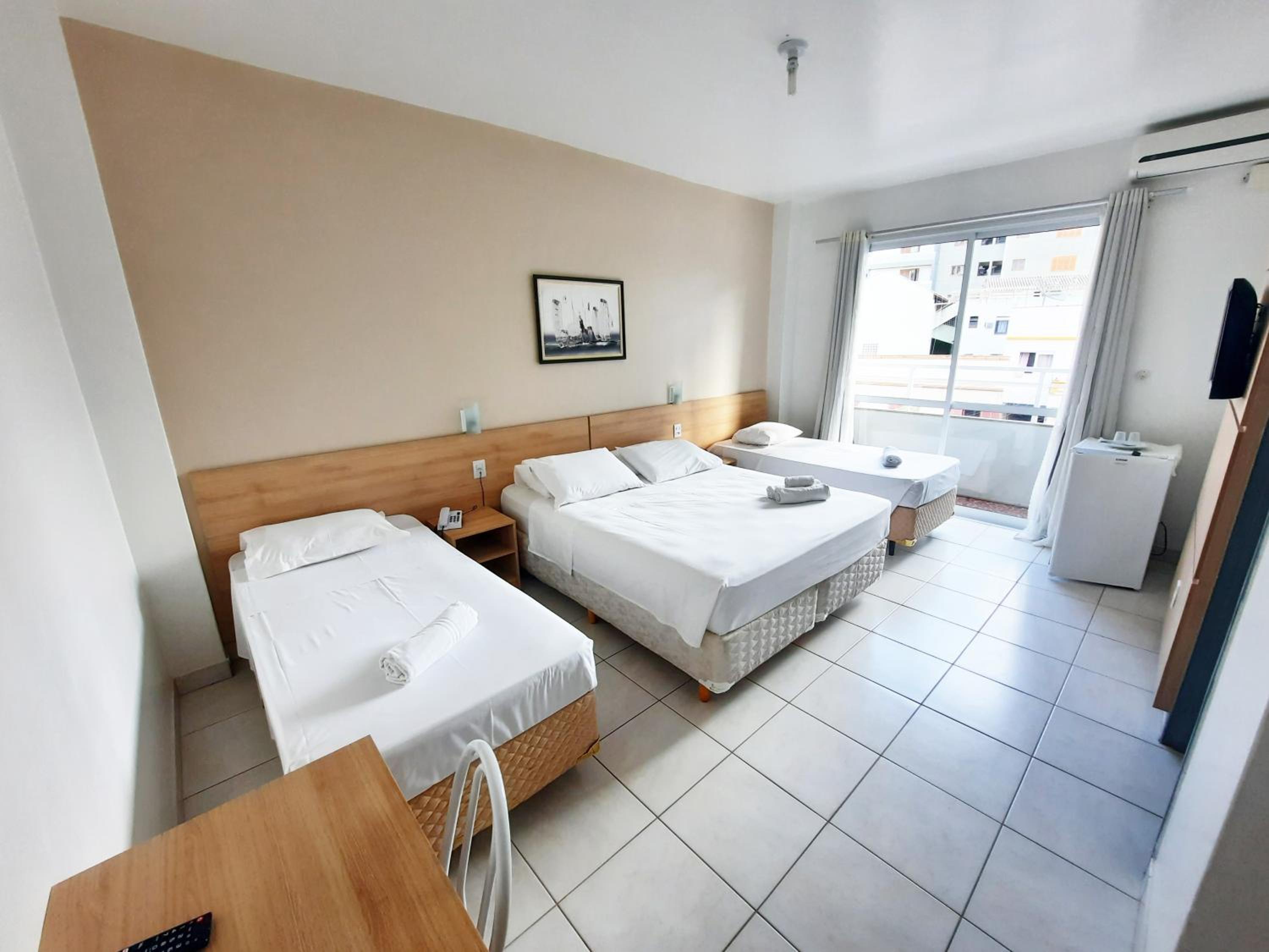 Deluxe Quadruple Room photo 1