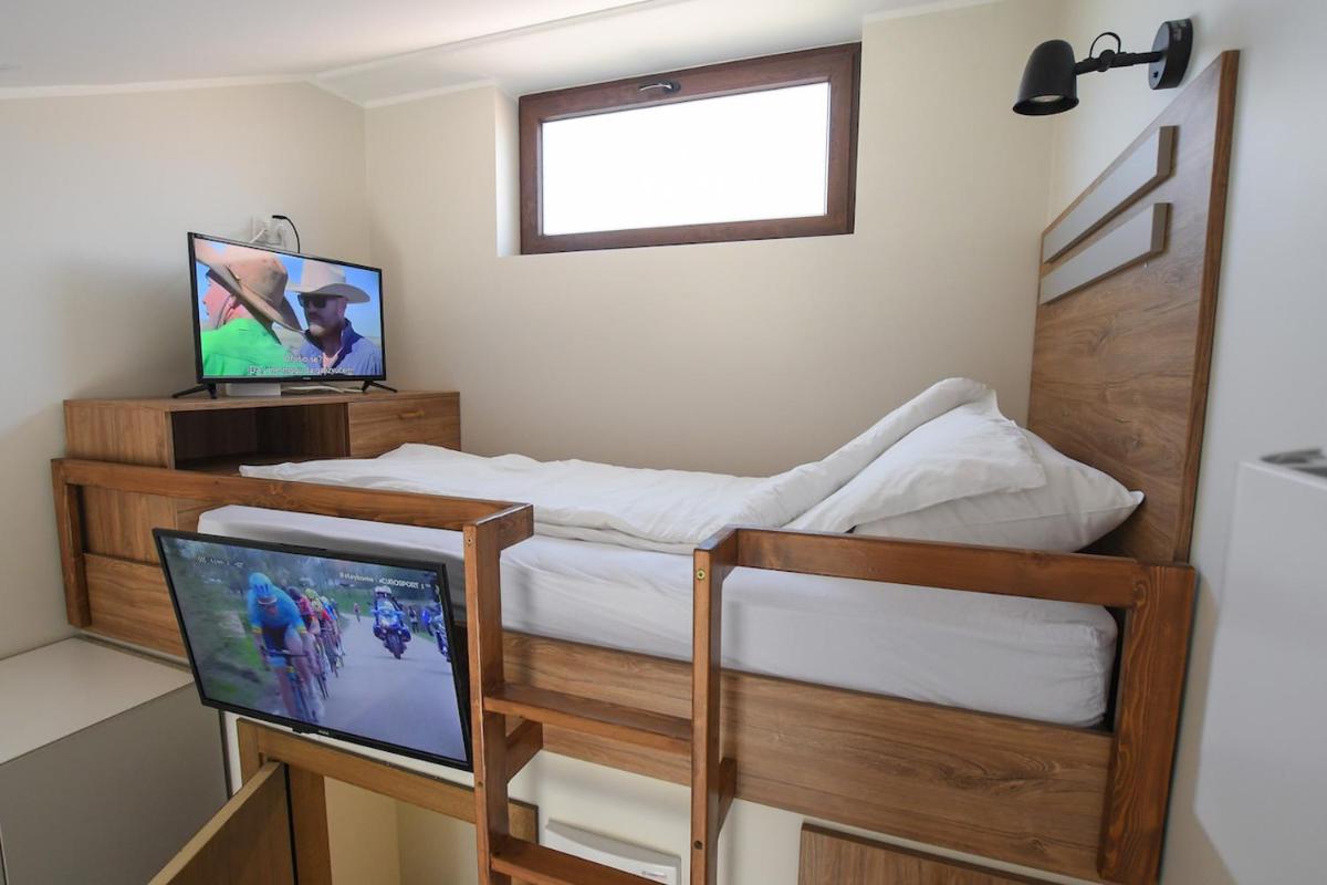 Basic Triple Room photo 1