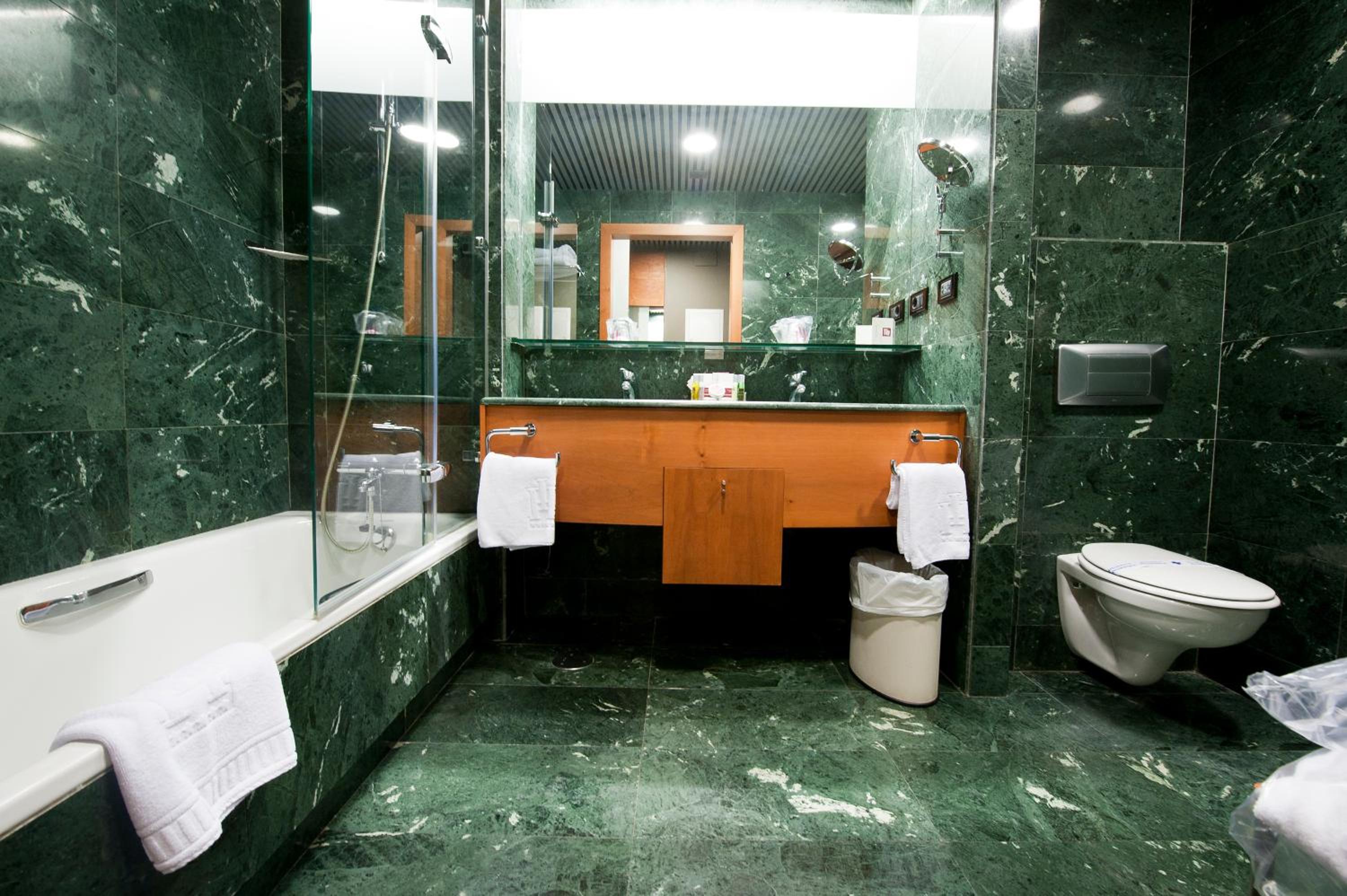 Junior Suite - Photo 6