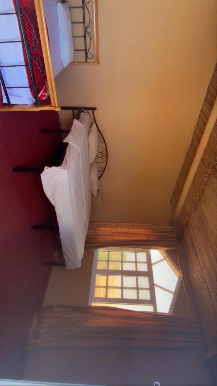 Double Room with Private Bathroom photo 1