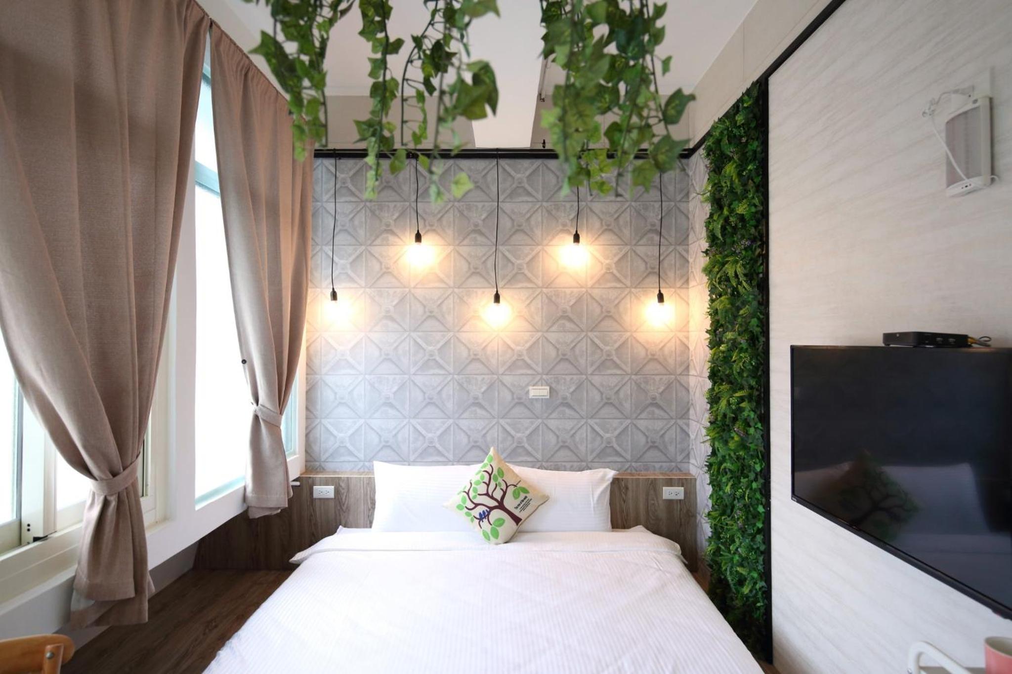 Standard Double Room - Photo 7