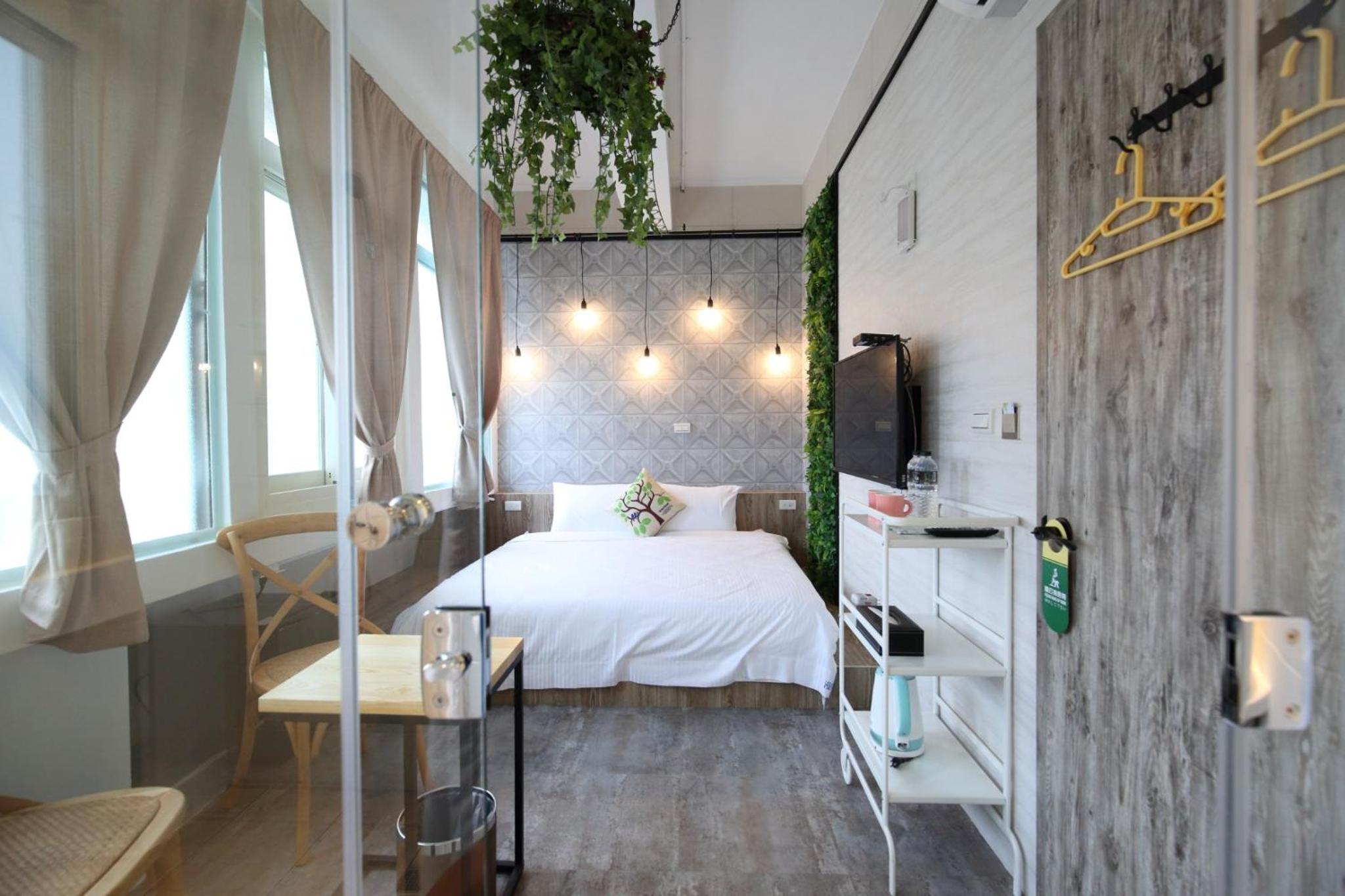 Standard Double Room - Photo 5