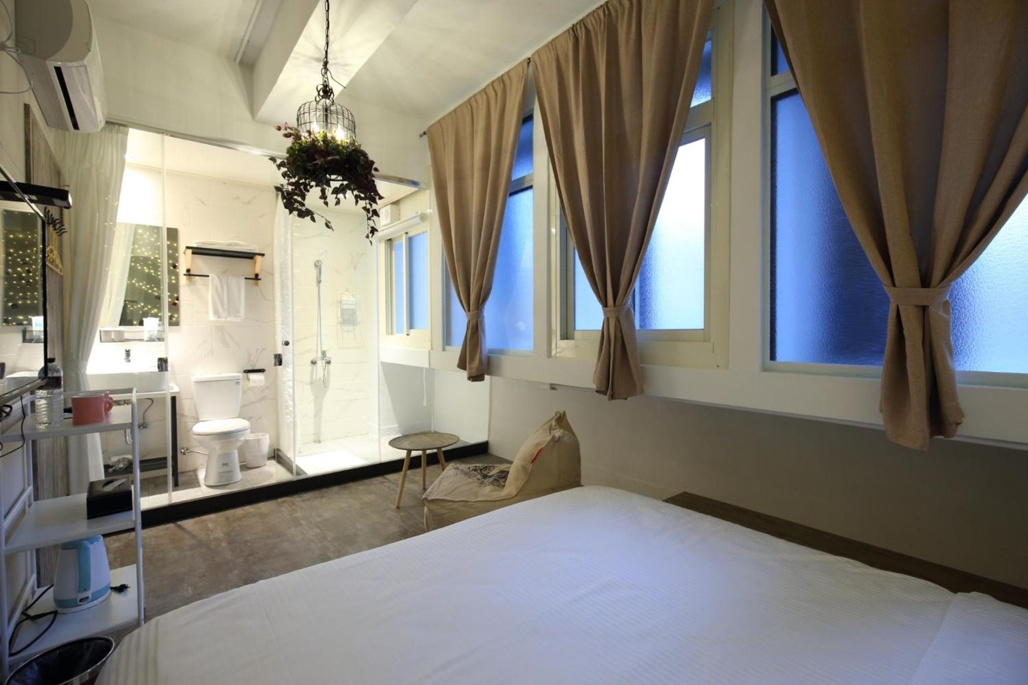 Standard Double Room - Photo 3