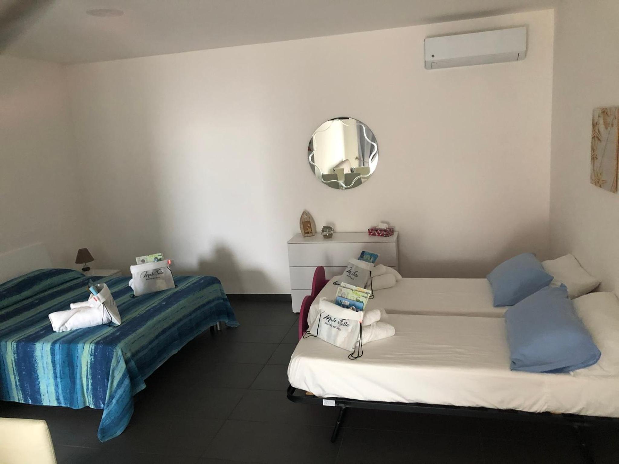 Family Studio - Photo 2