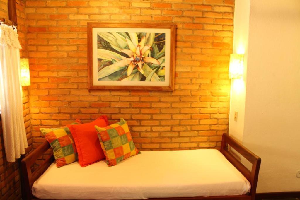 Triple Room with Pool View photo 2