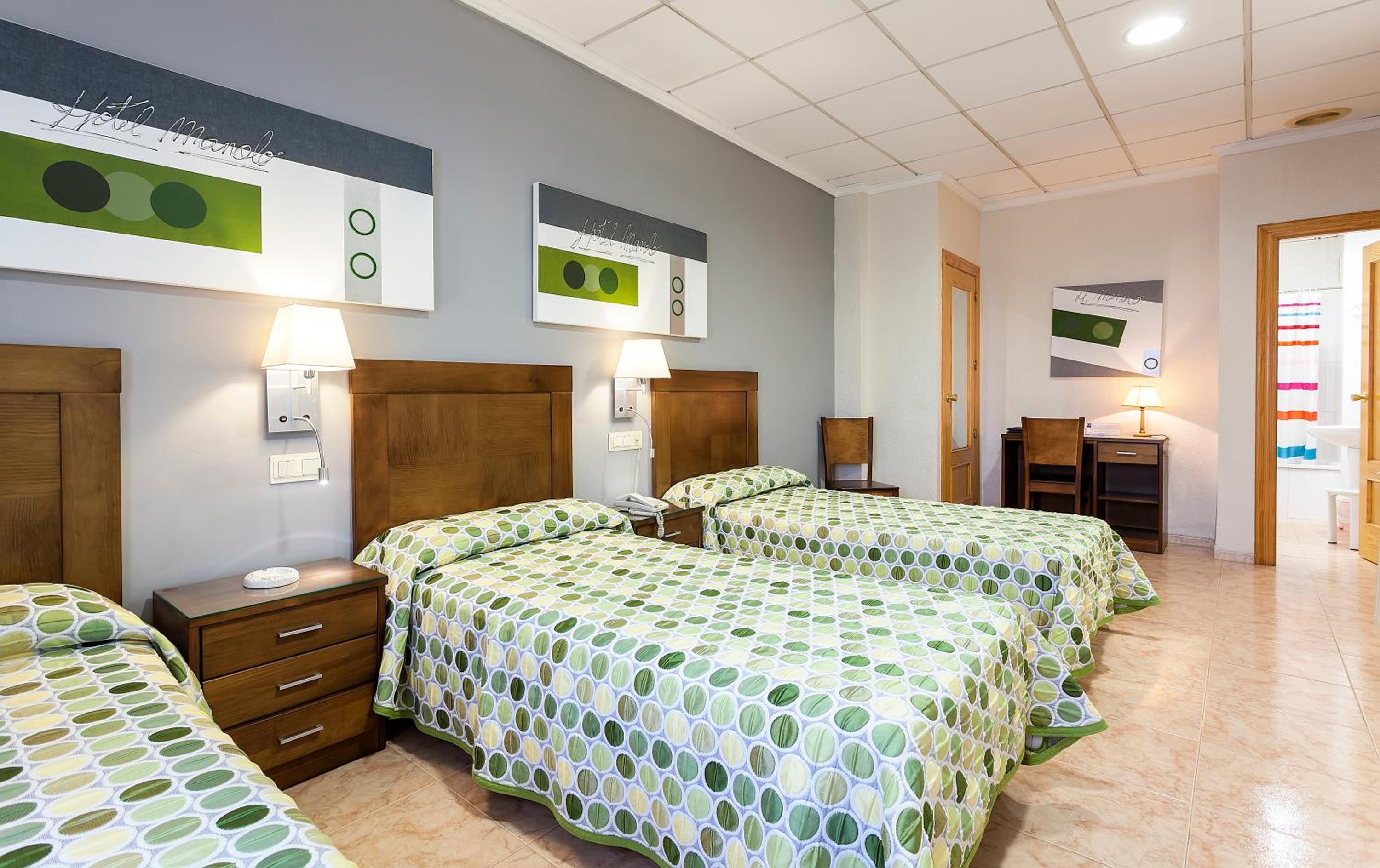 Triple Room - Photo 7