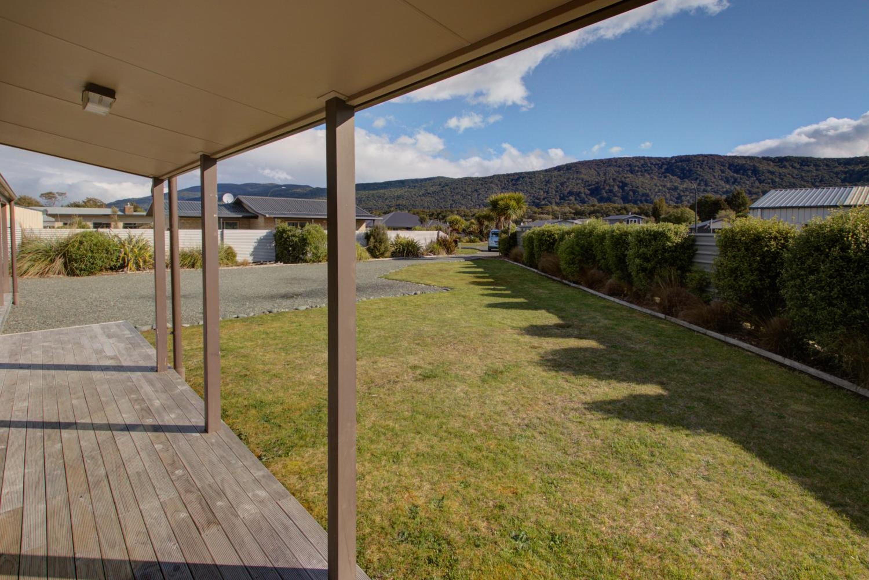Three-Bedroom House - Photo 16