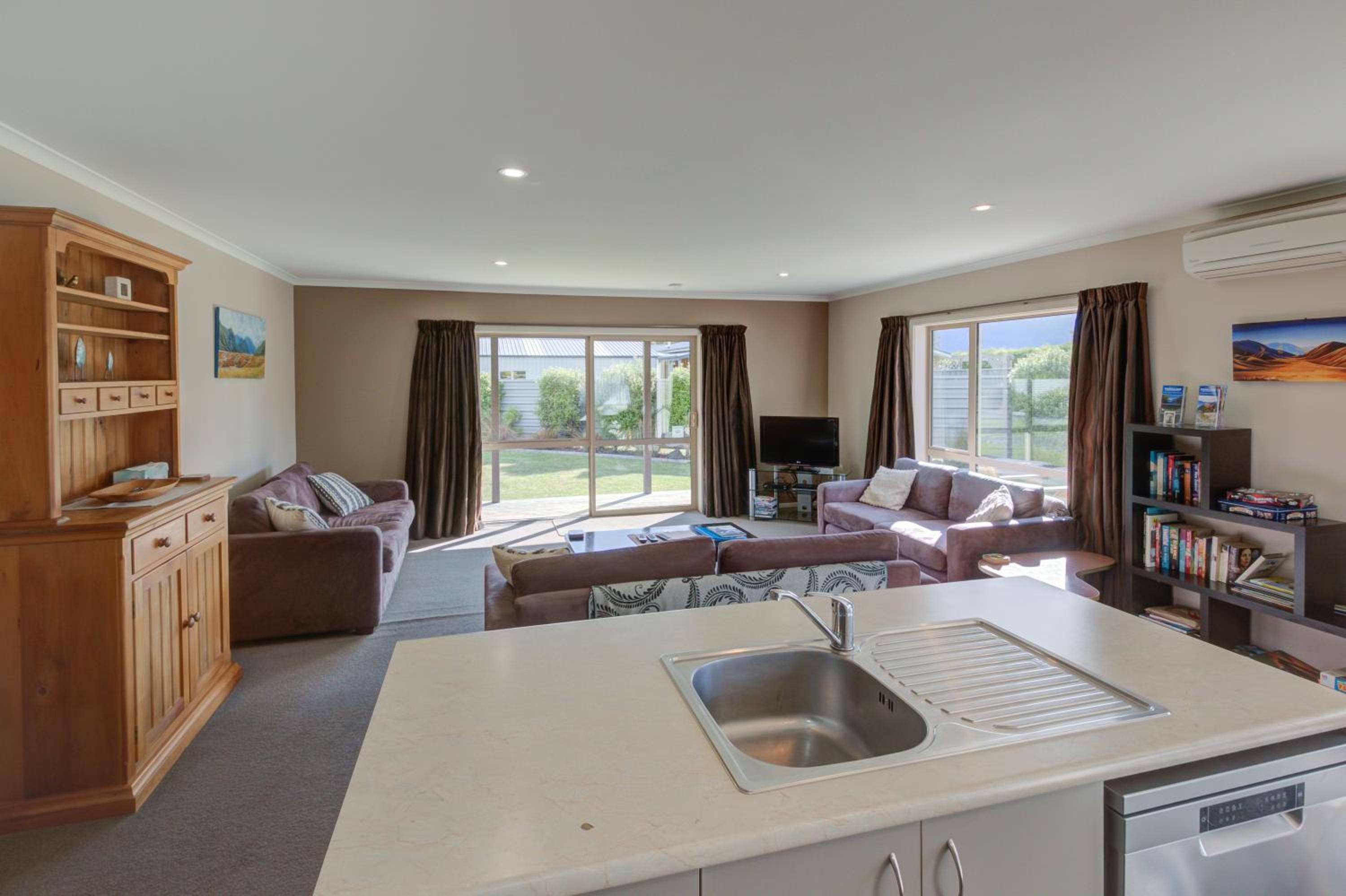 Three-Bedroom House - Photo 13