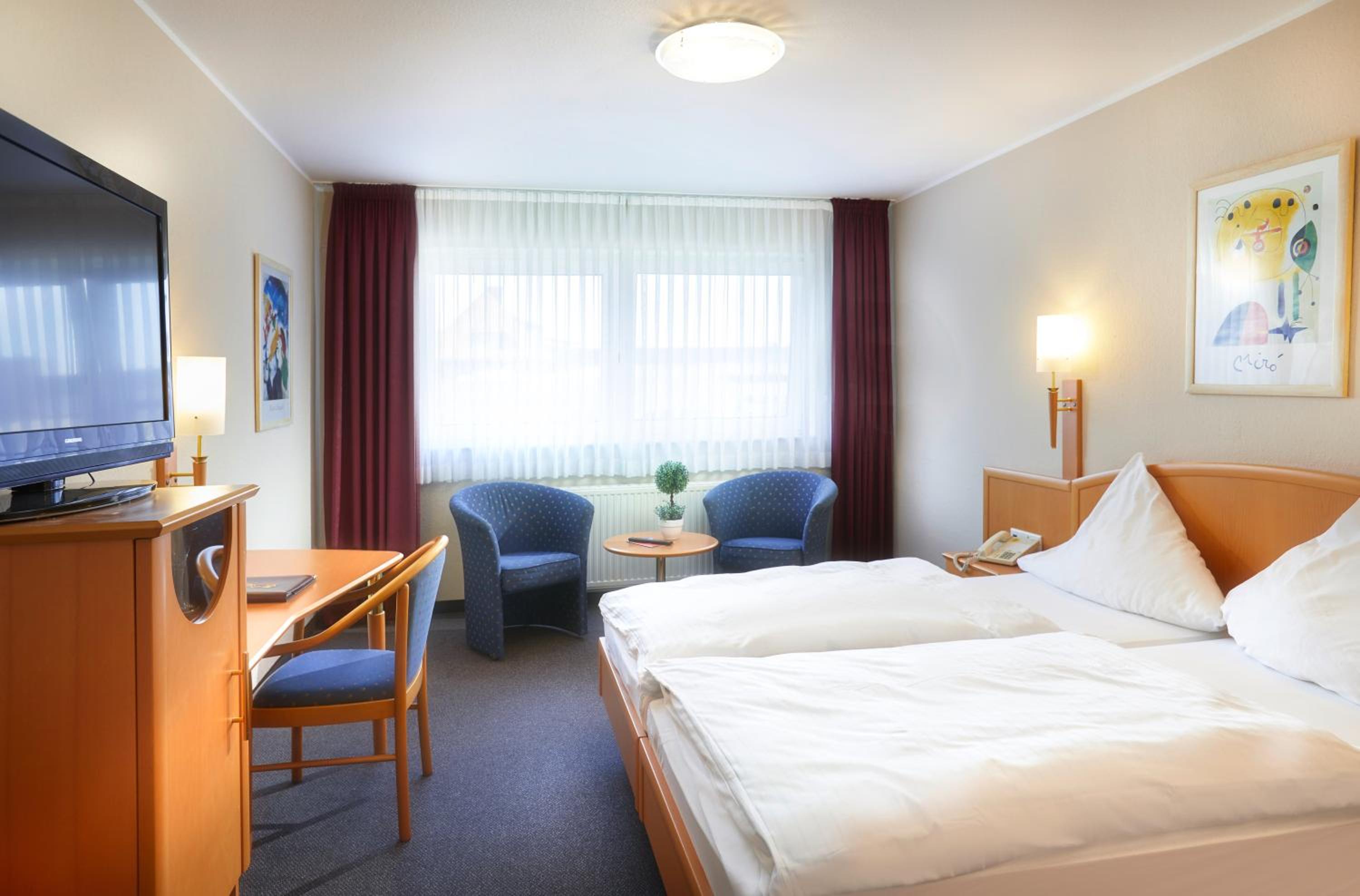 Double Room - Photo 2