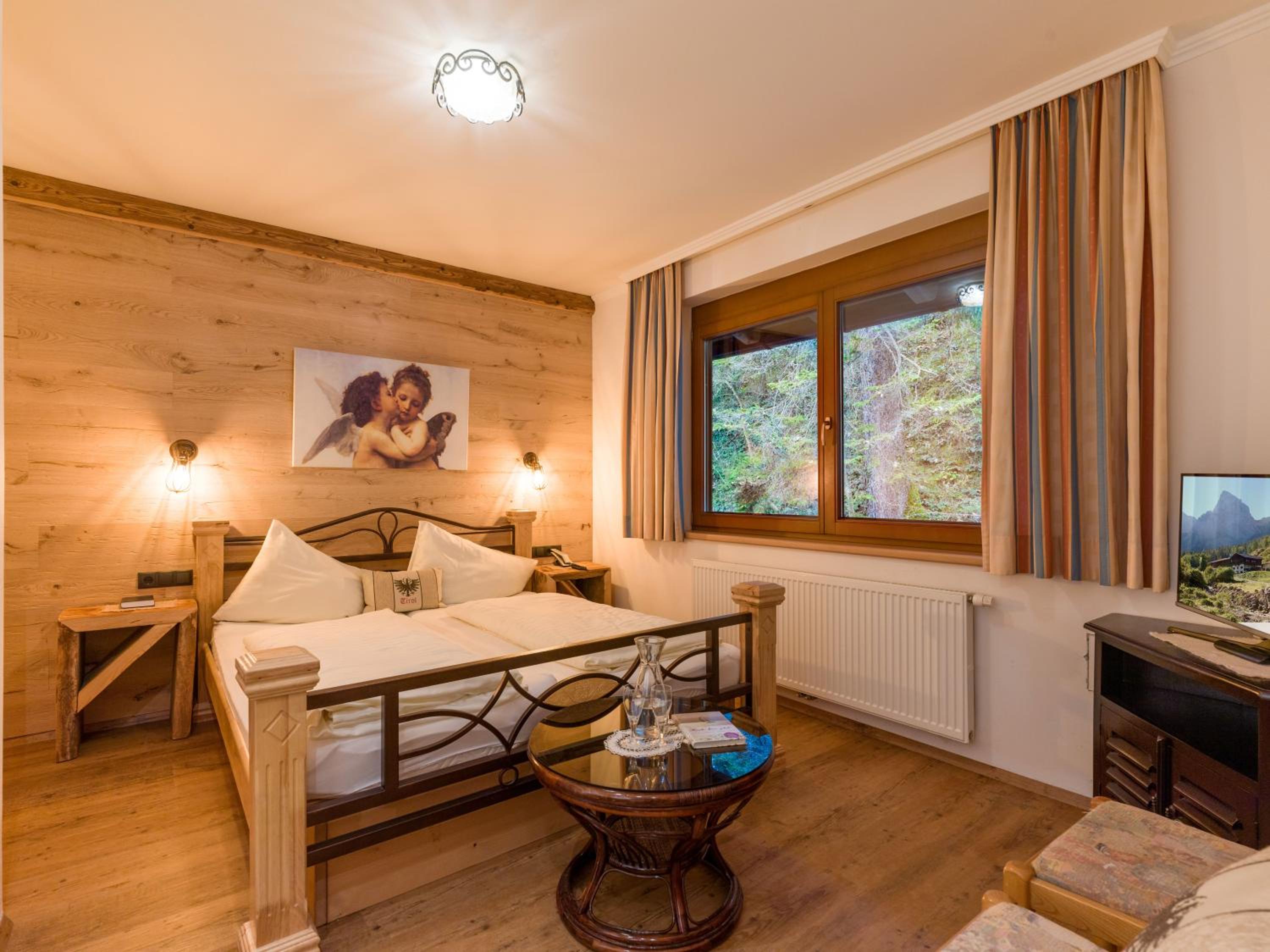 Standard Double Room - Photo 7