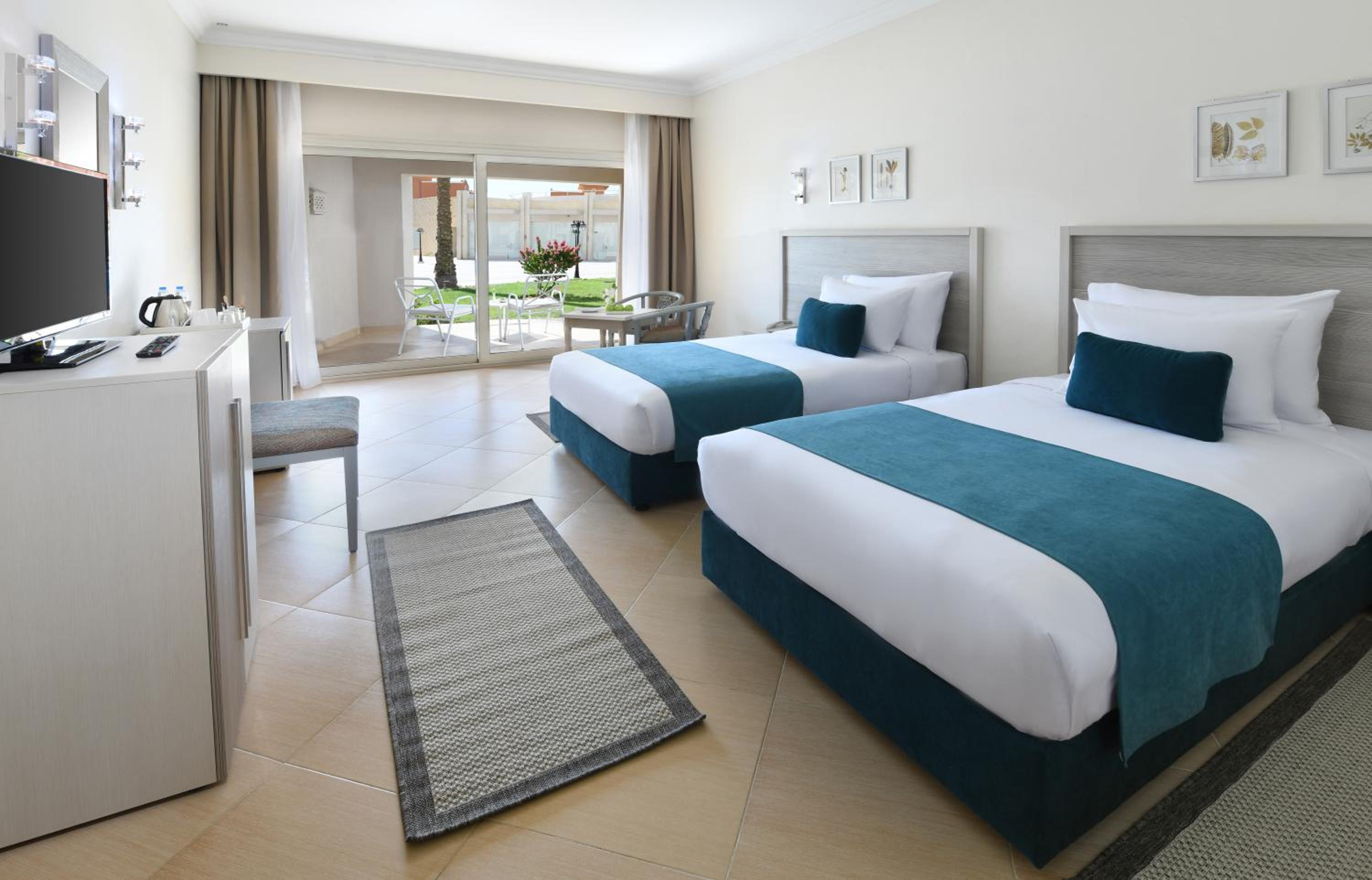 Superior, King or Twin Bed, Garden View - Photo 1
