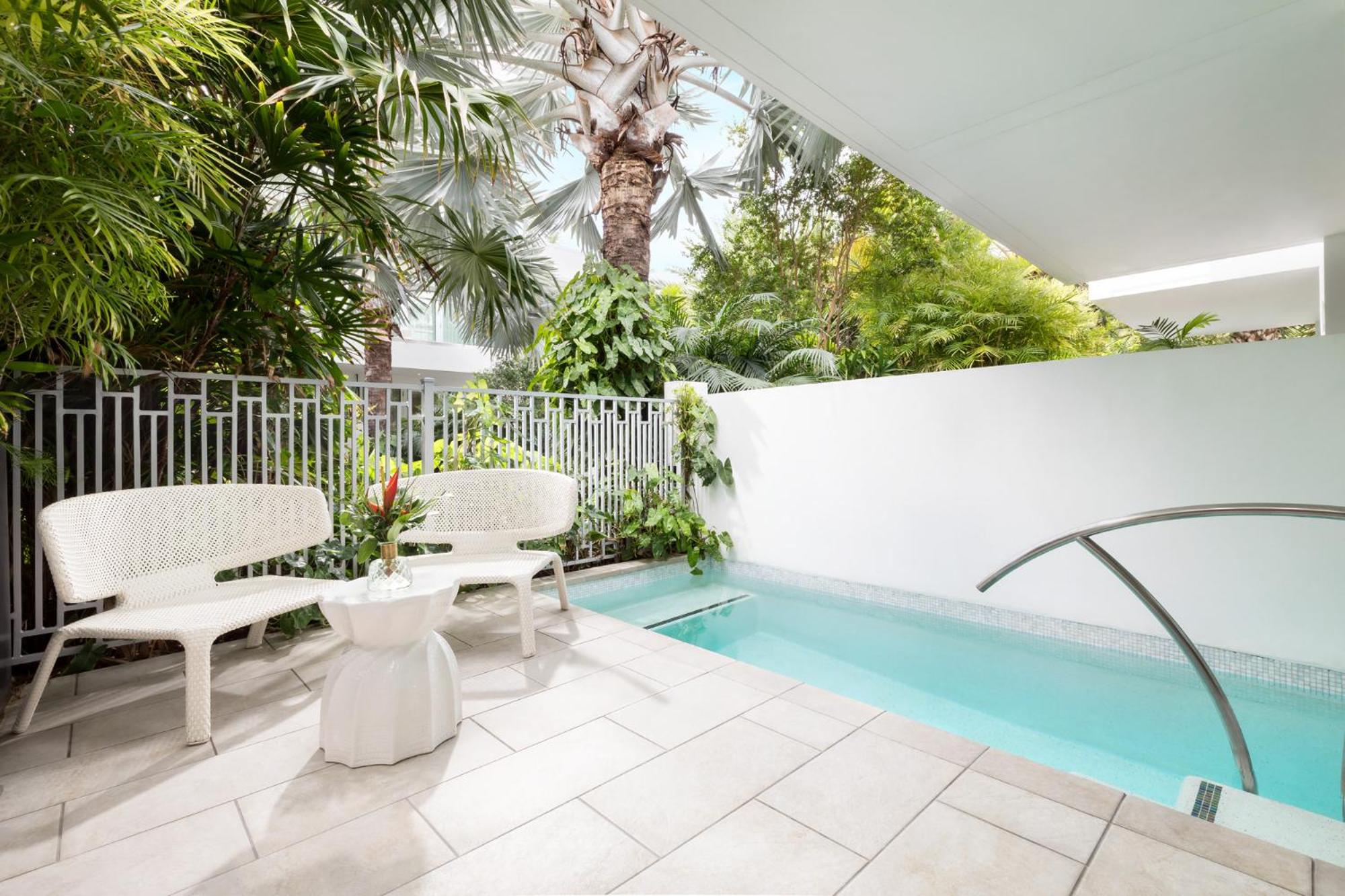 Deluxe Luxury Suite with Private Pool photo 3