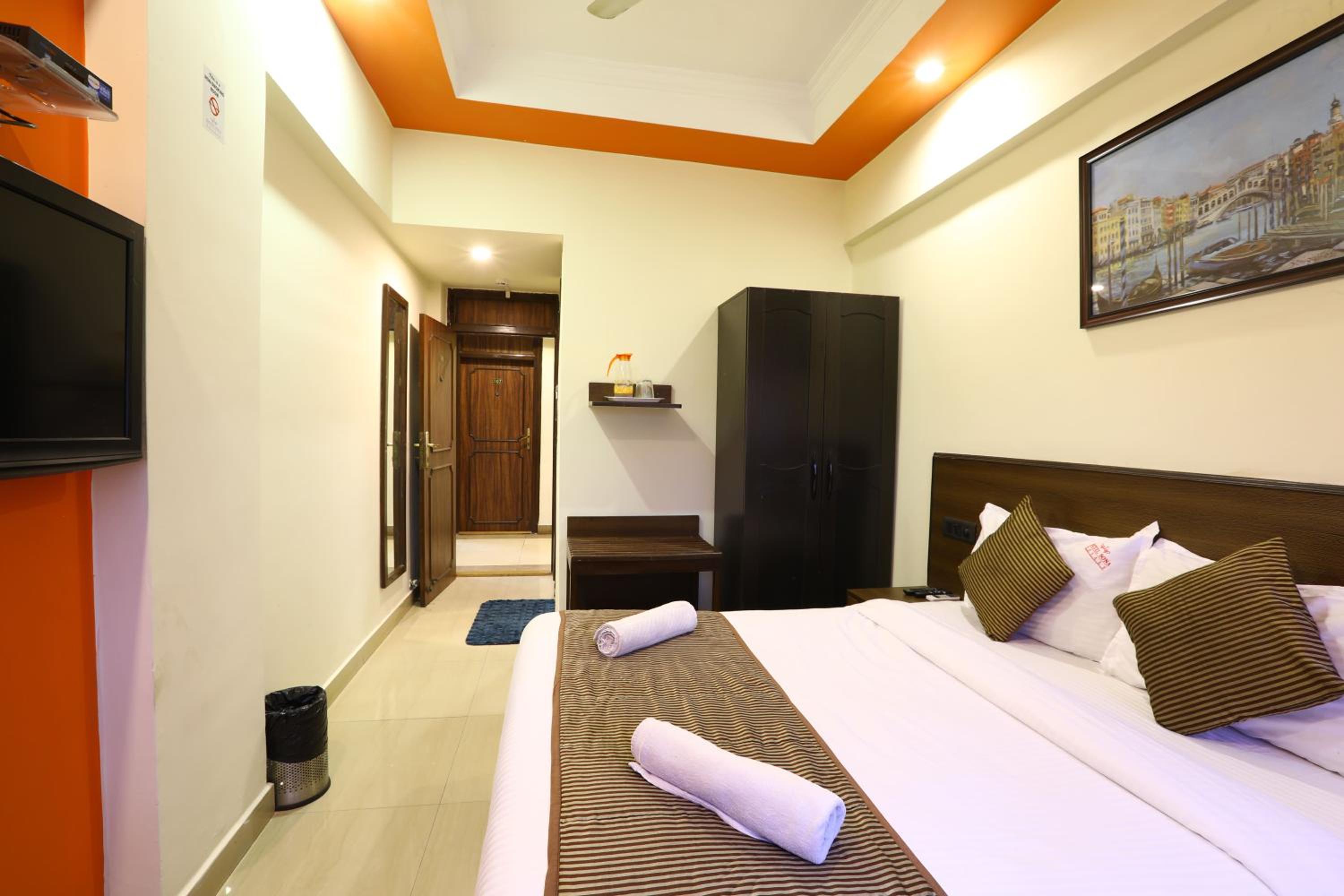 Deluxe Double Room - Photo 6