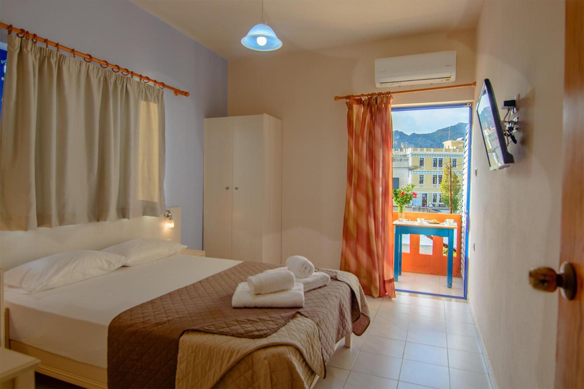 Apartment with Side Sea View