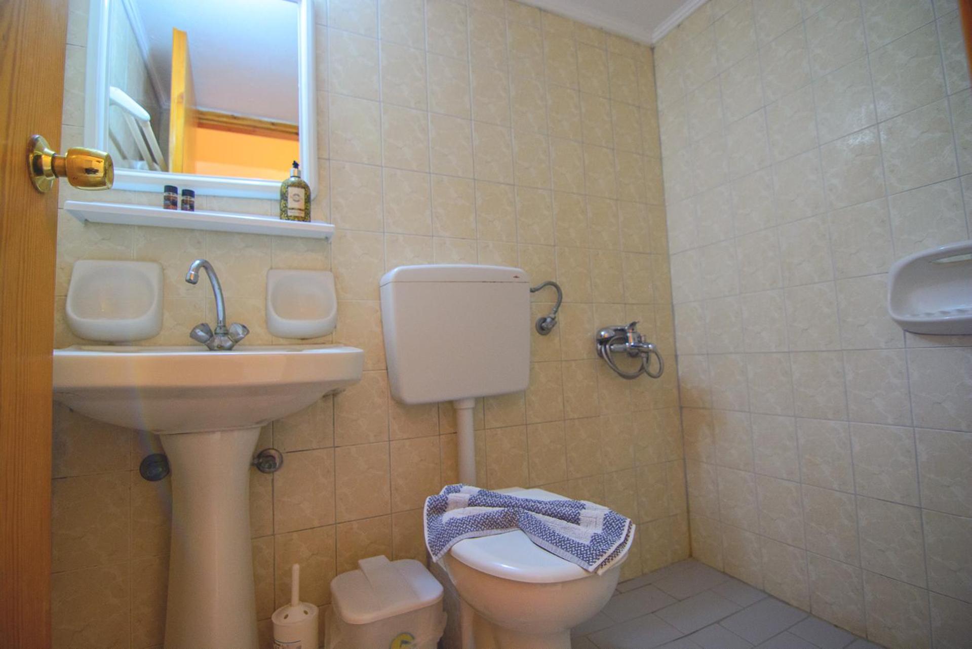 Twin Room with Side Sea View photo 3