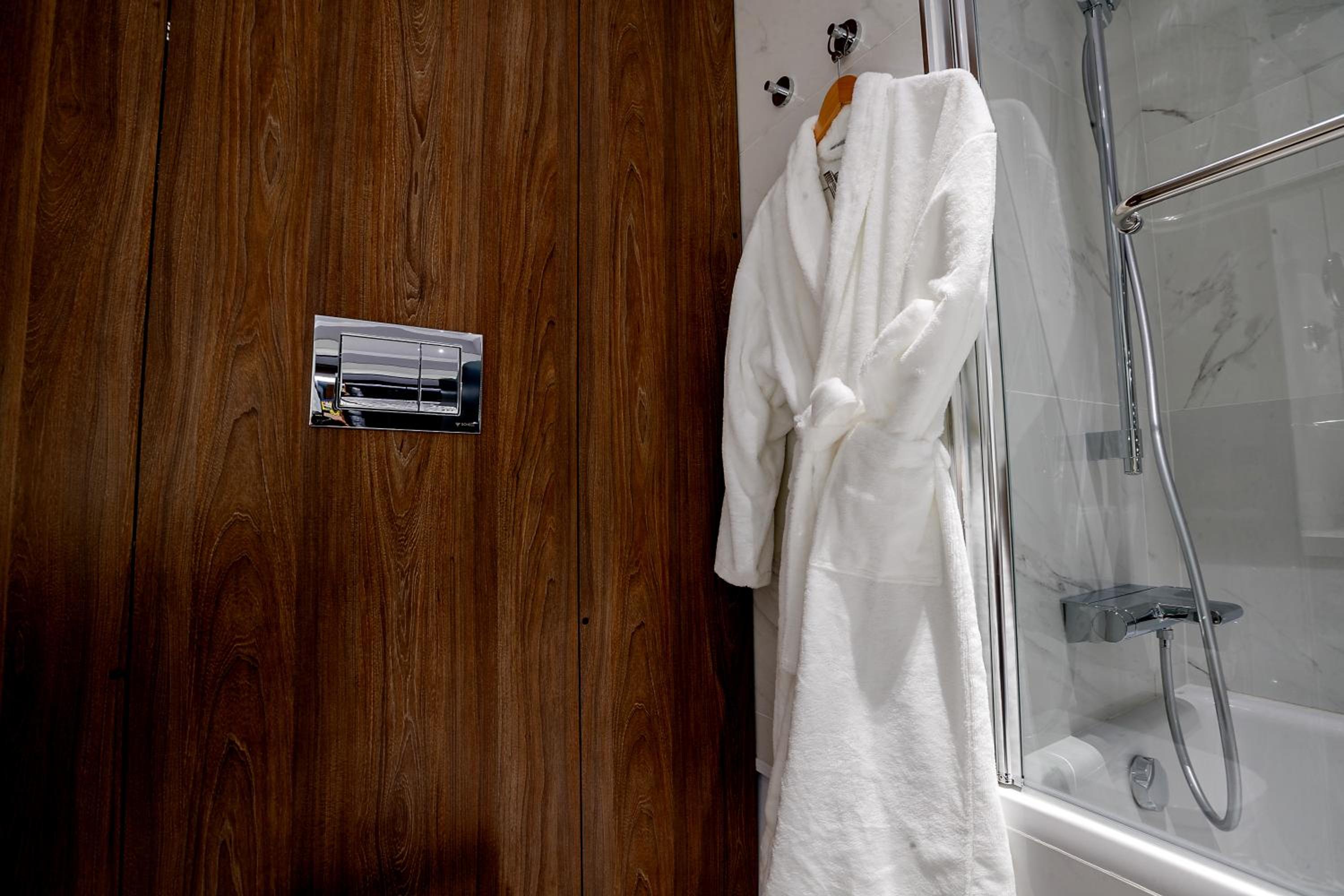 Twin Room - Photo 4