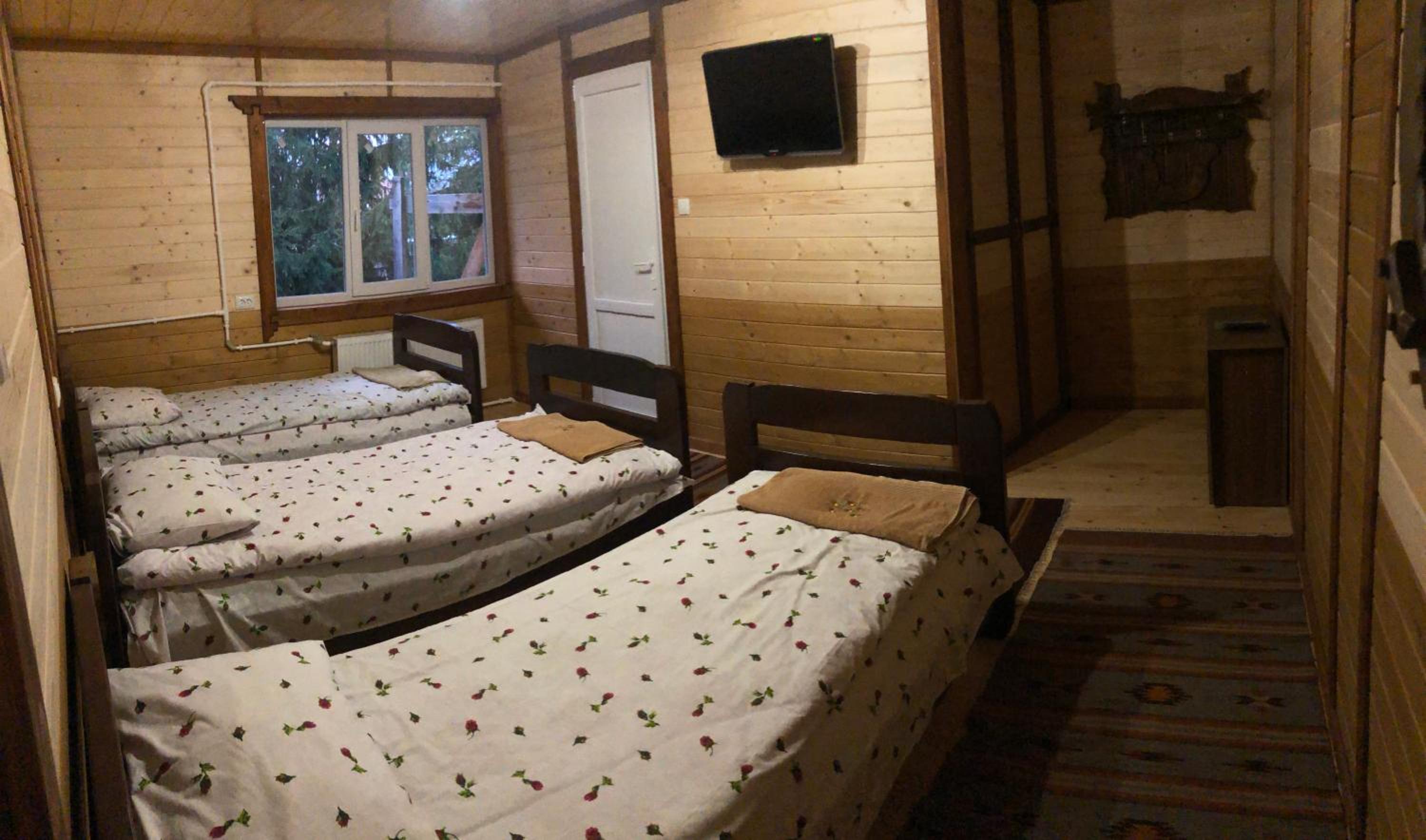 Comfort Triple Room With Shower photo 2