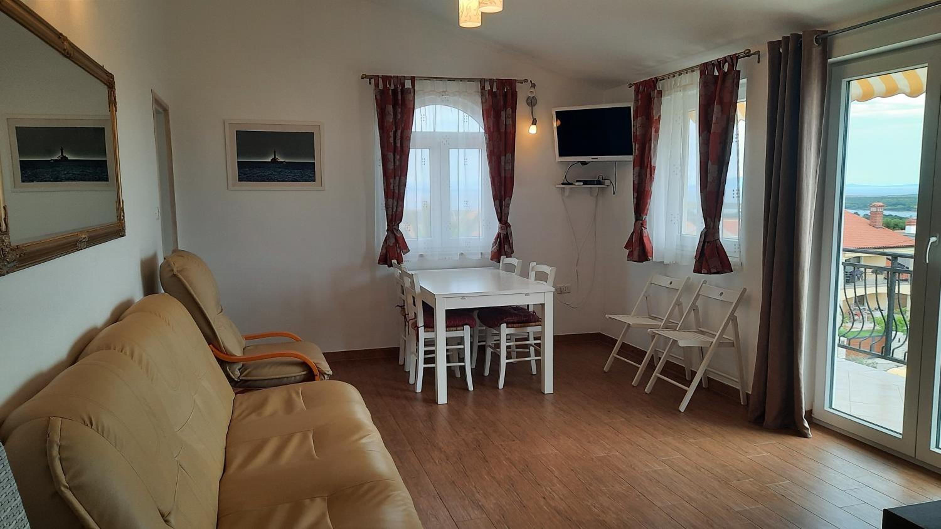 Apartment with Sea View
