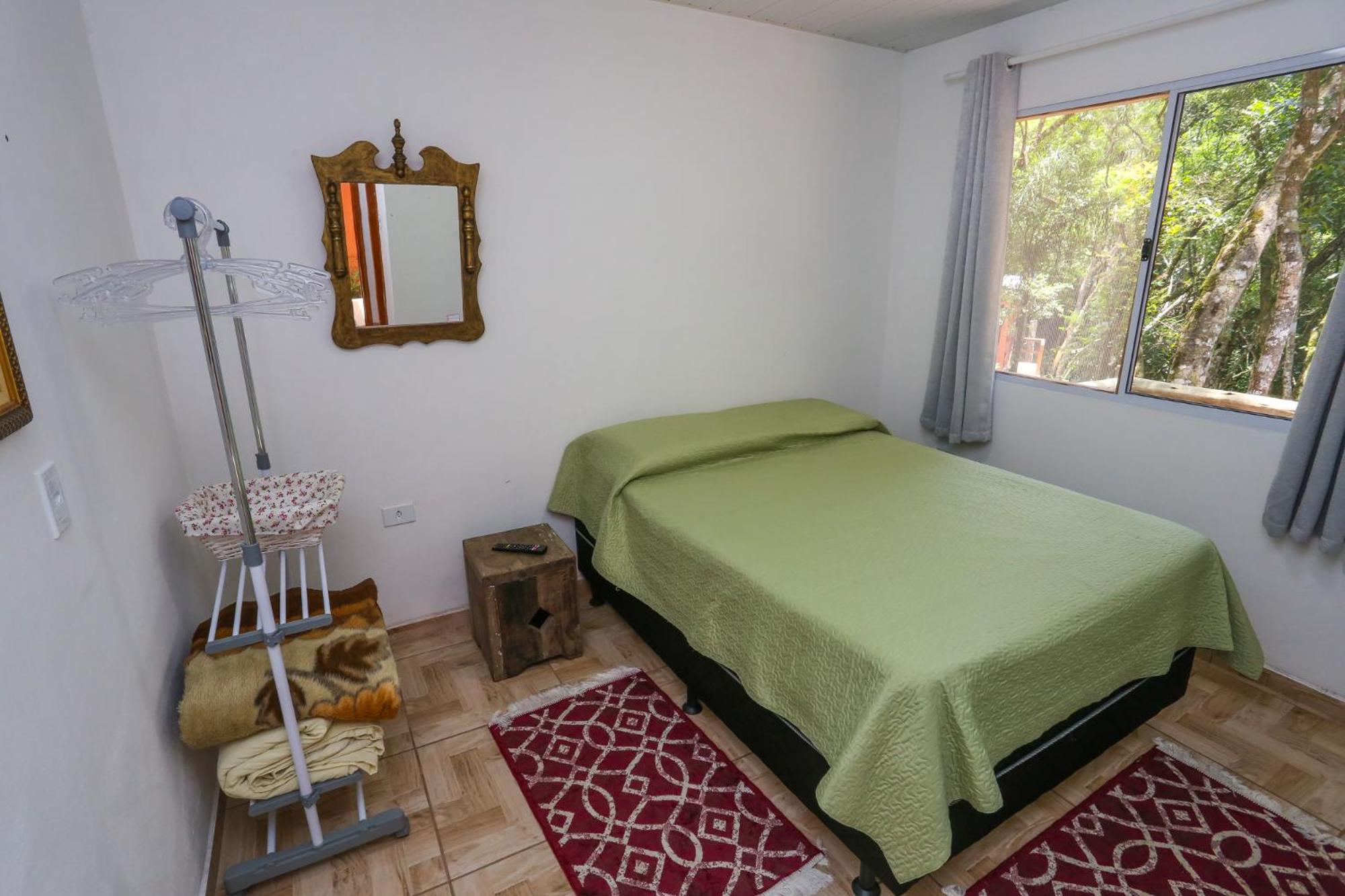Suite - Photo 1