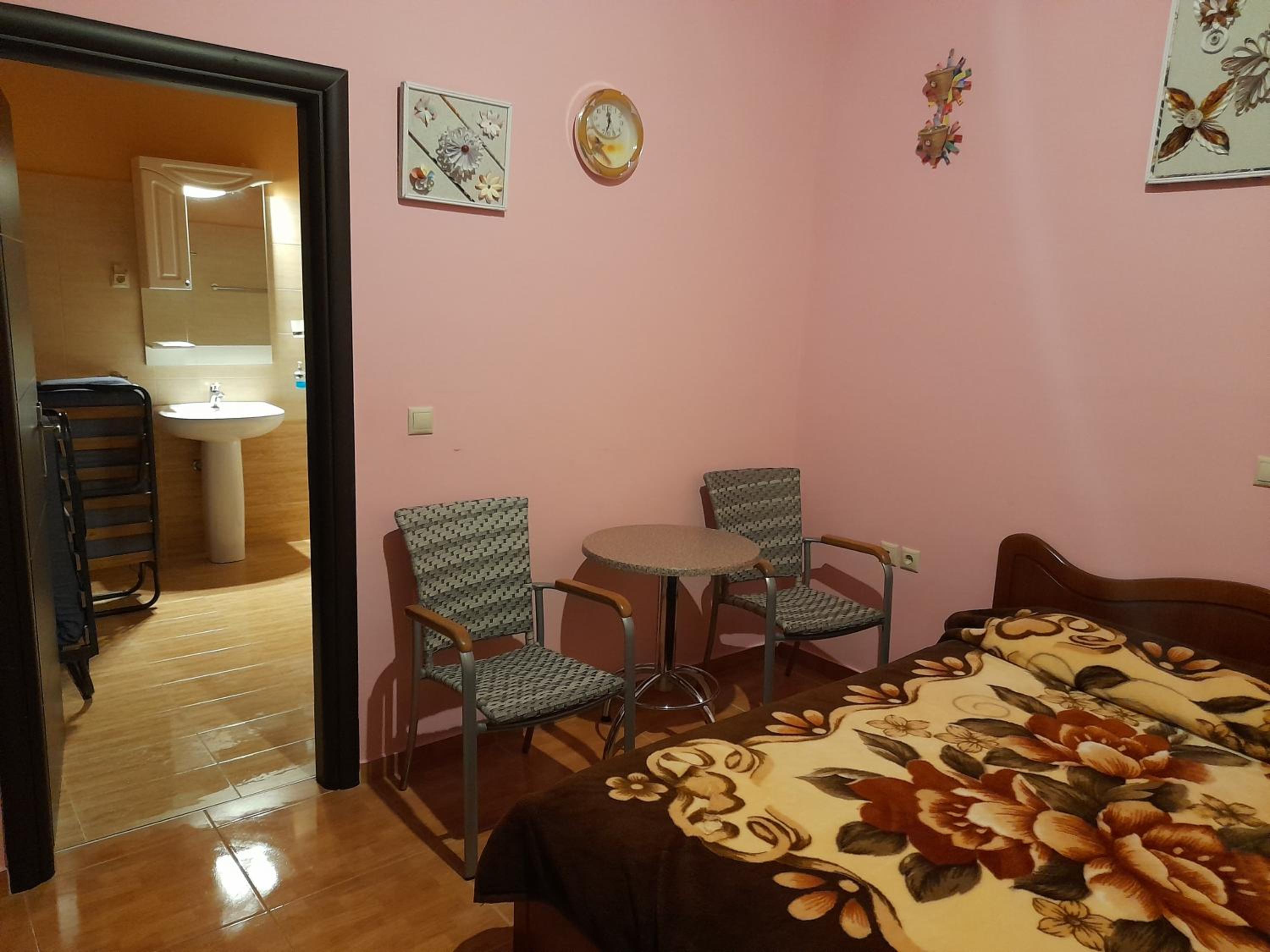 Two-Bedroom House photo 2