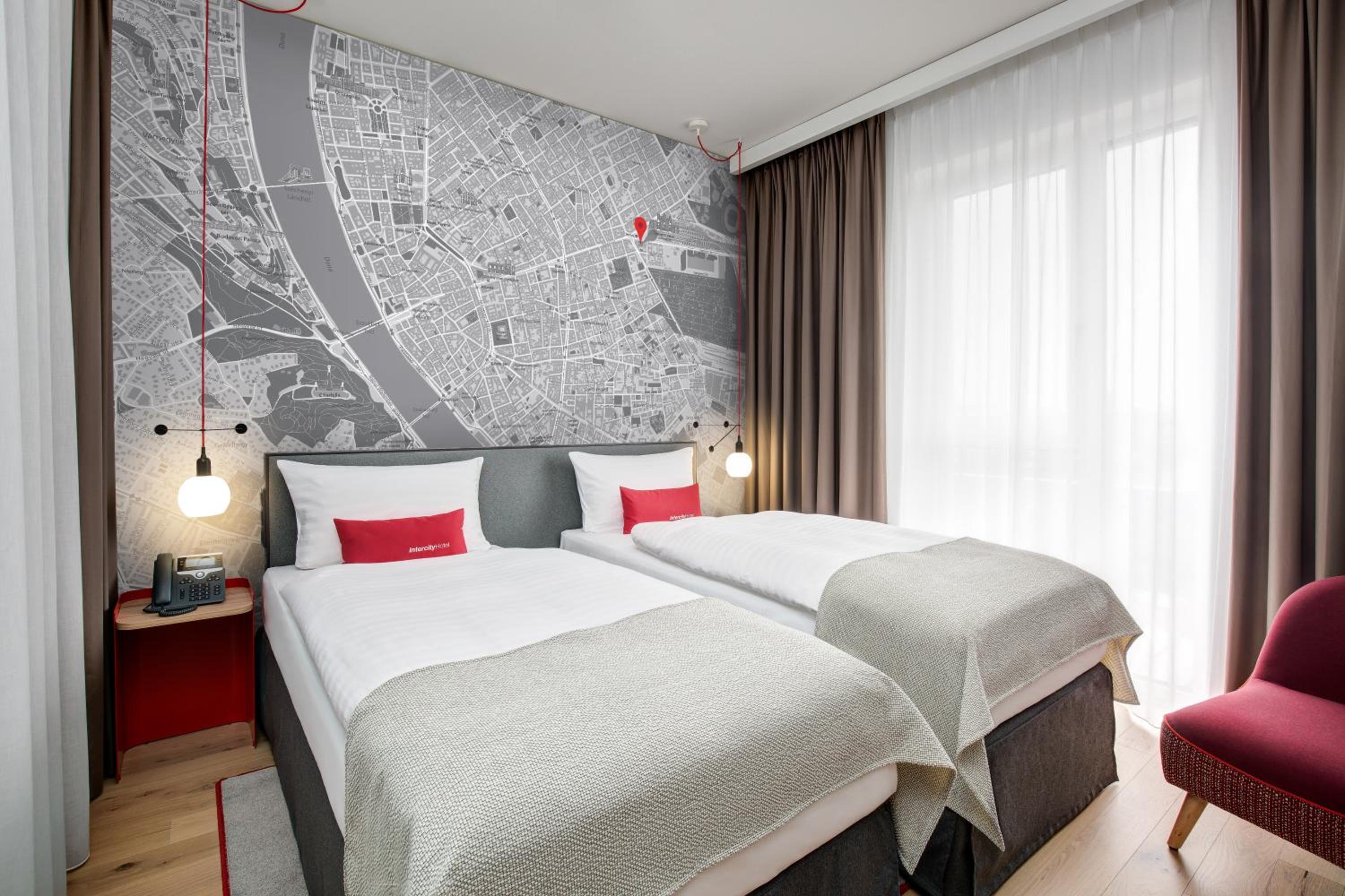 Superior Plus Twin Room