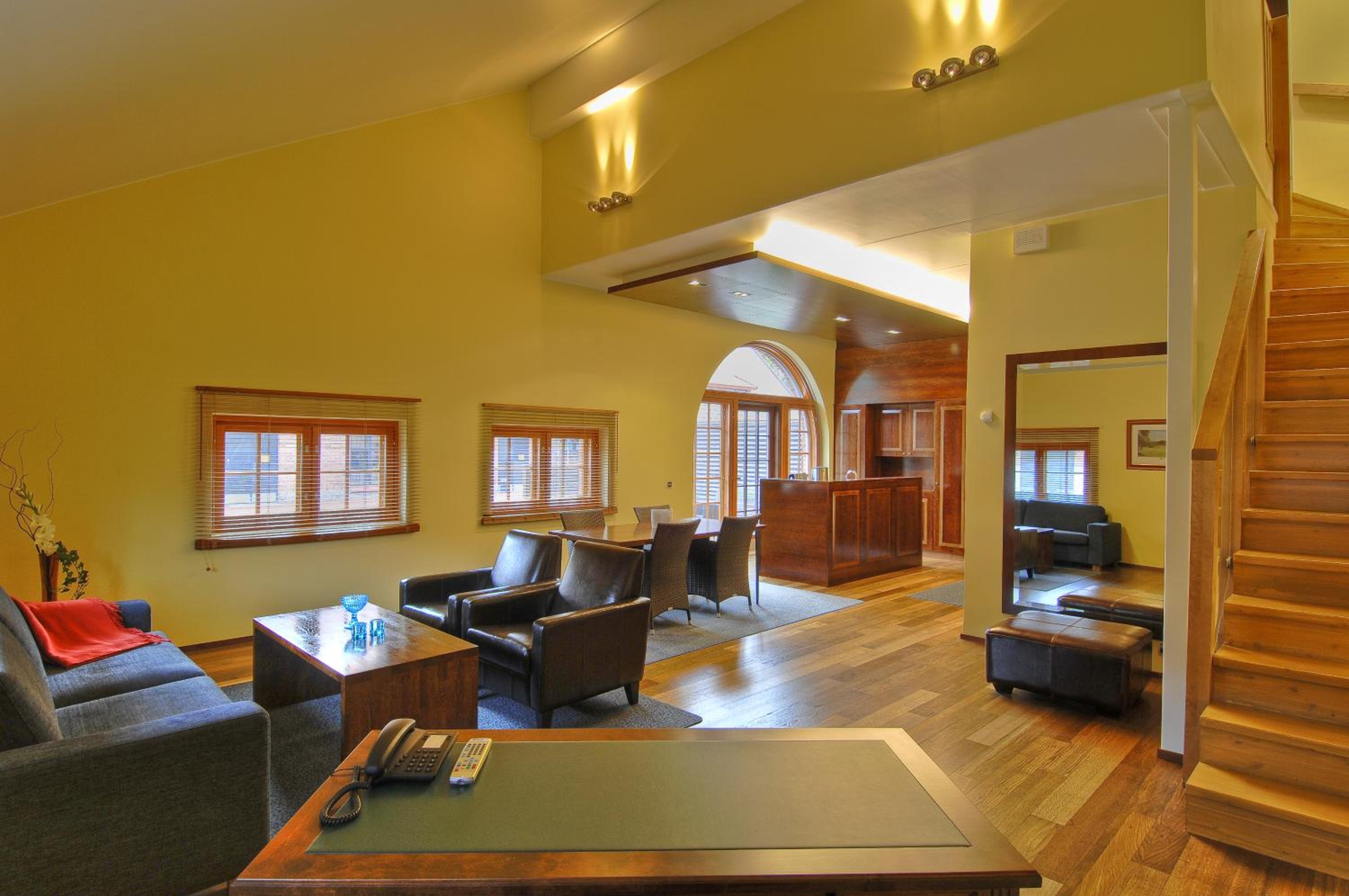 Golf Suites, Grand