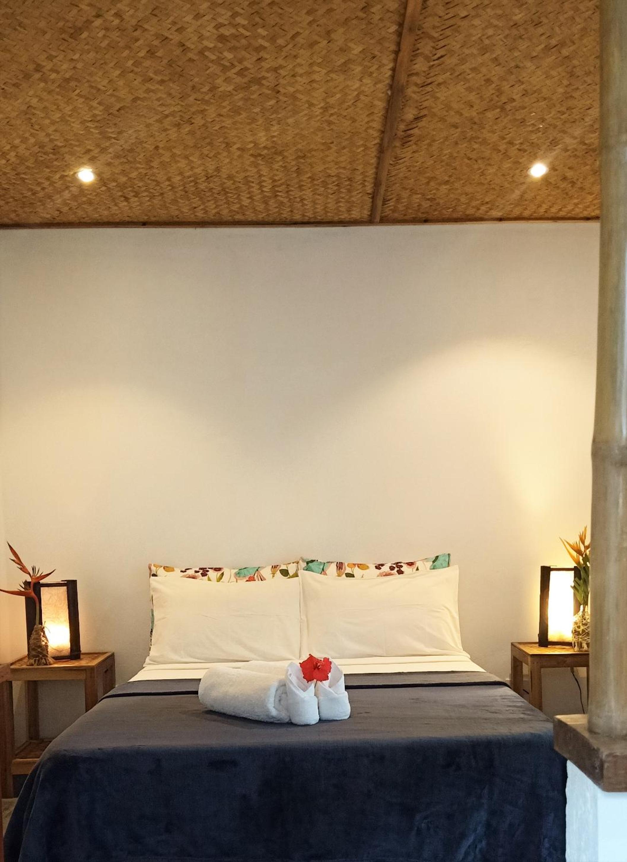 Deluxe Double Room - Photo 18