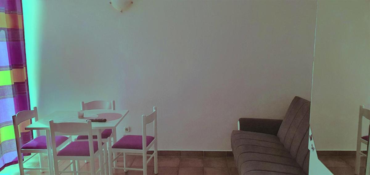 Apartment with Terrace photo 3