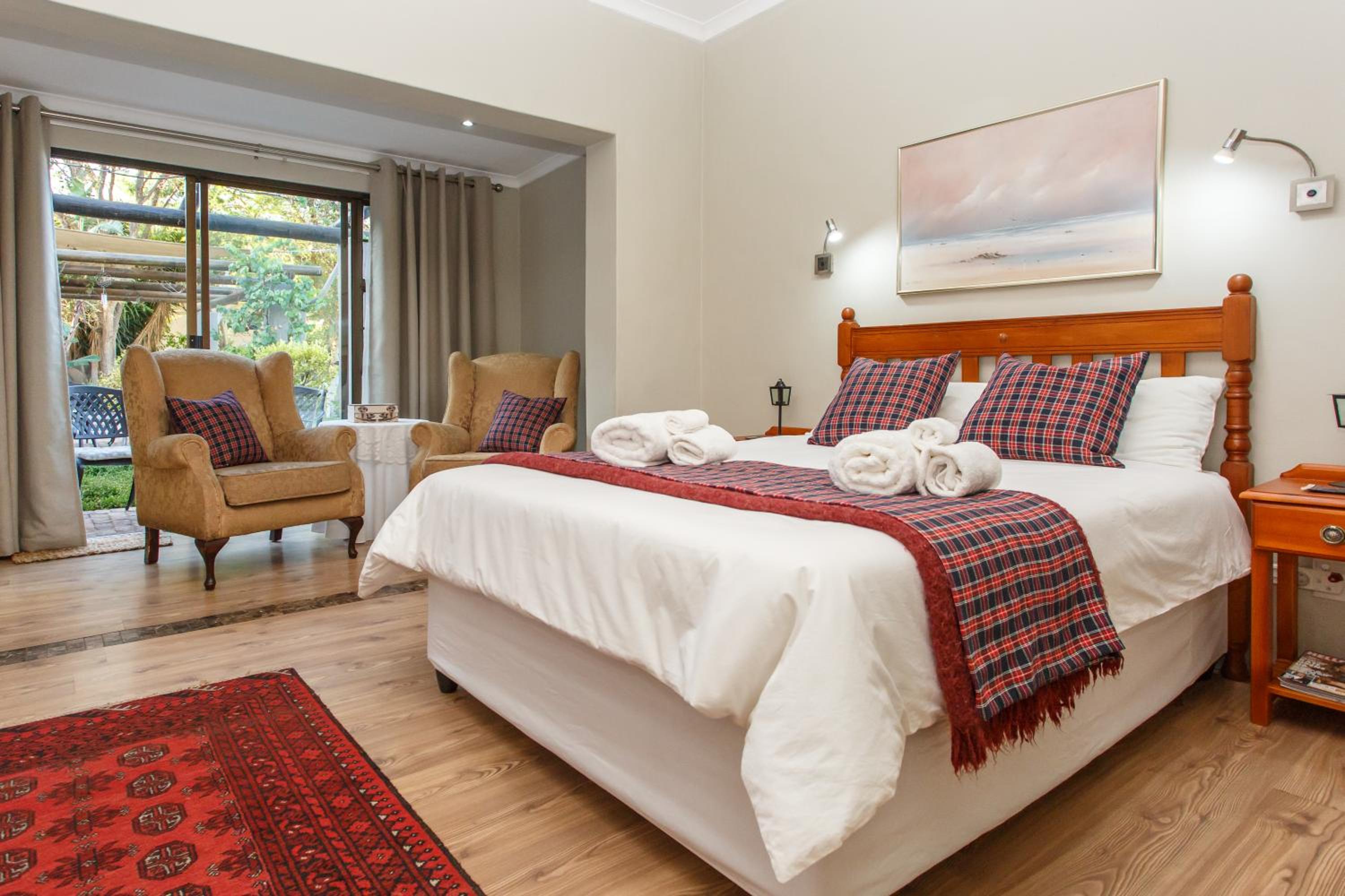 Double Room with Garden View photo 2