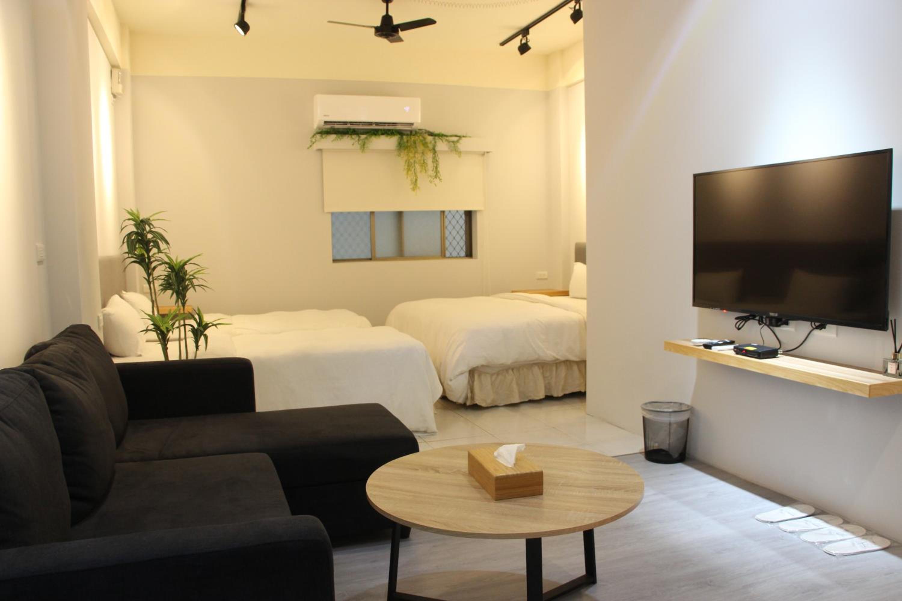 Premium Quadruple Room