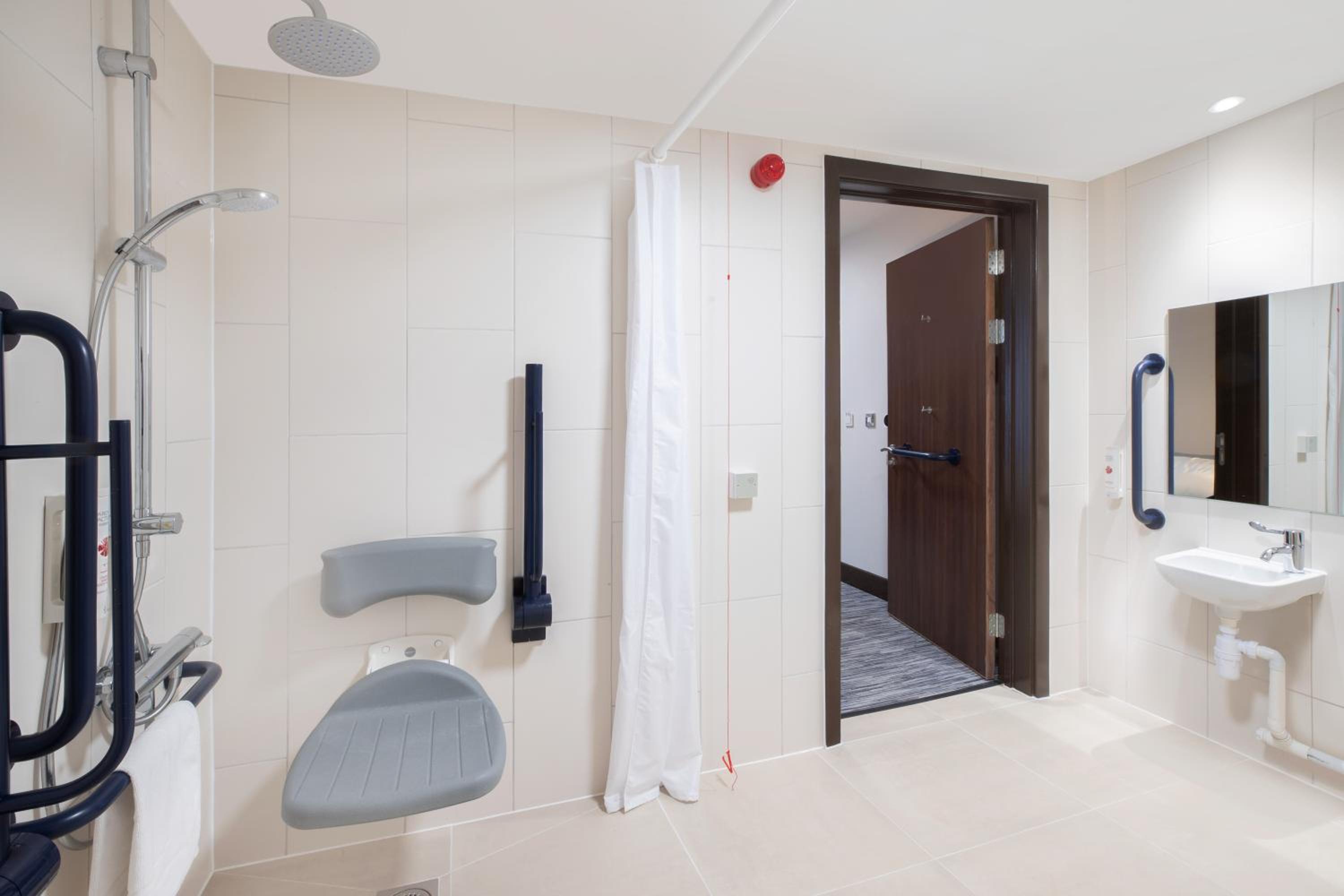 Double Room - Disability Access - Photo 2