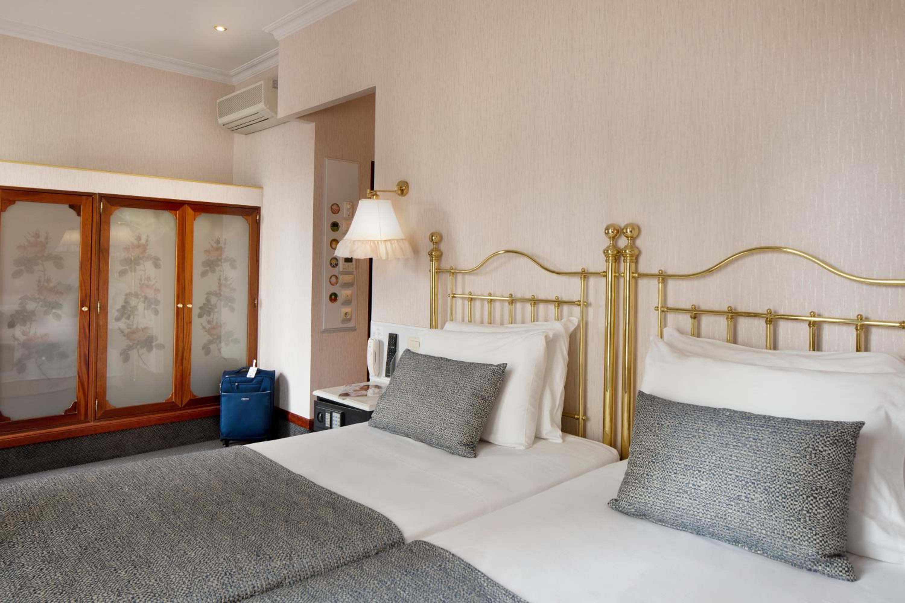 Comfort Double or Twin Room photo 2