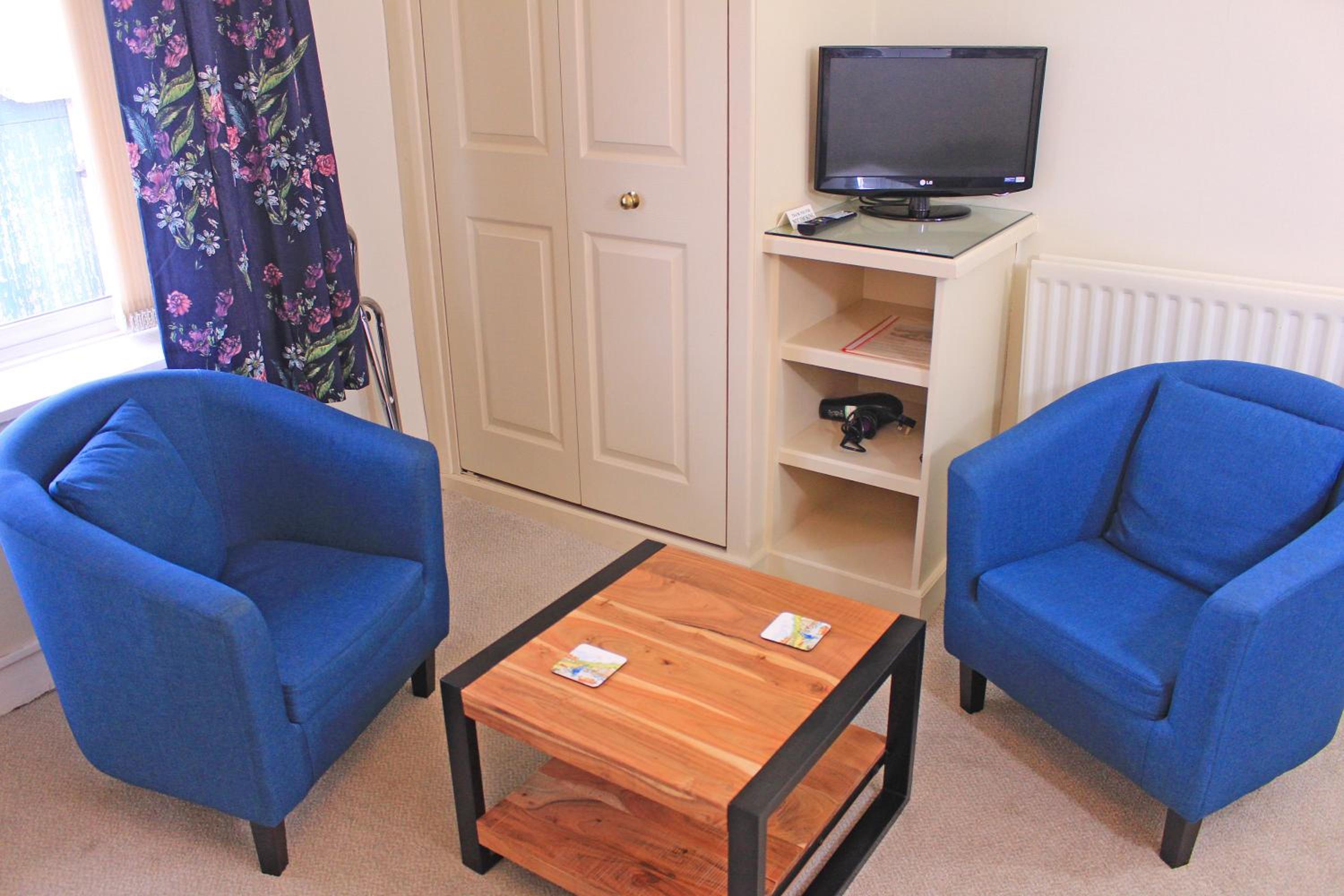 Large Double or Twin Room