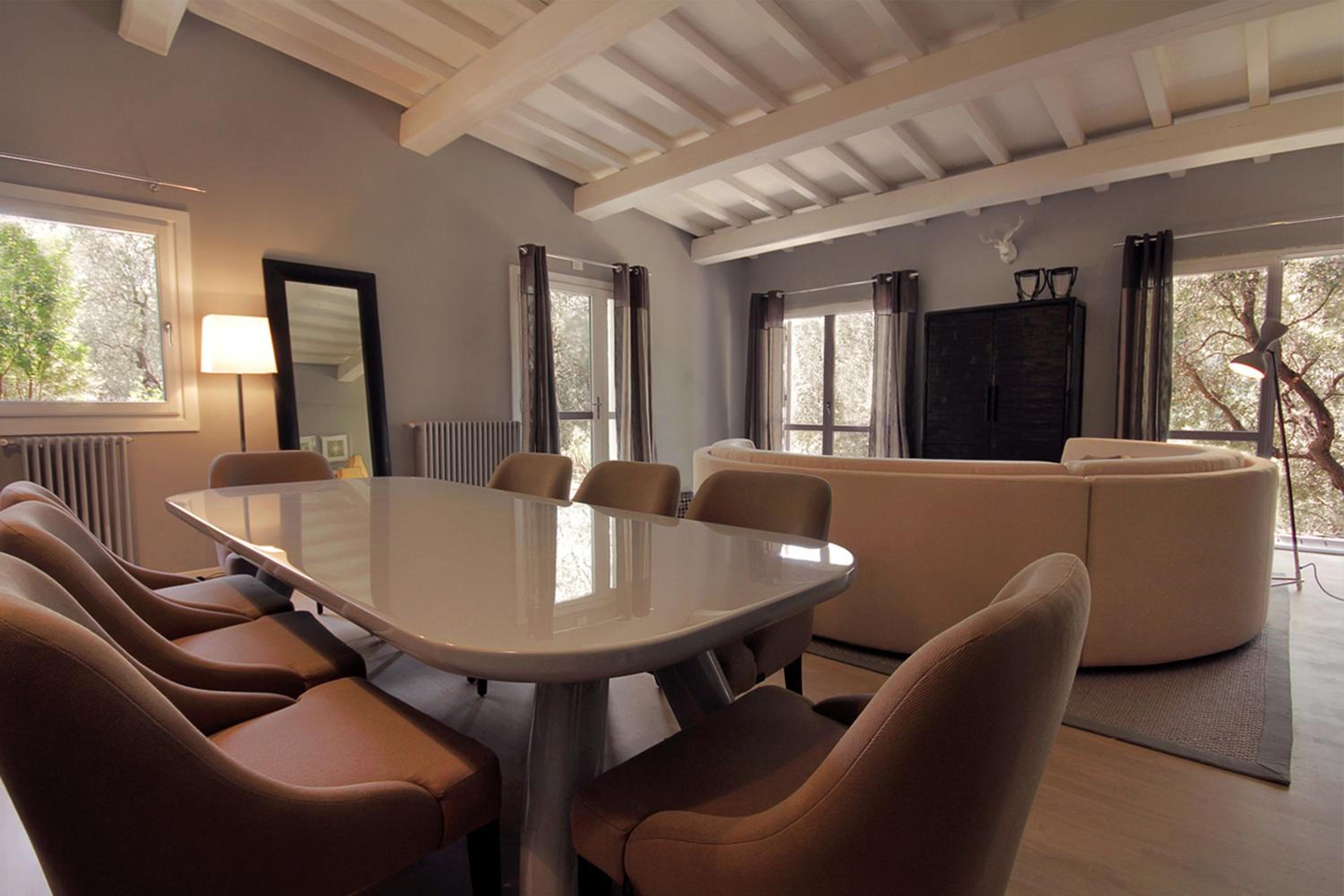 Three-Bedroom Villa photo 2