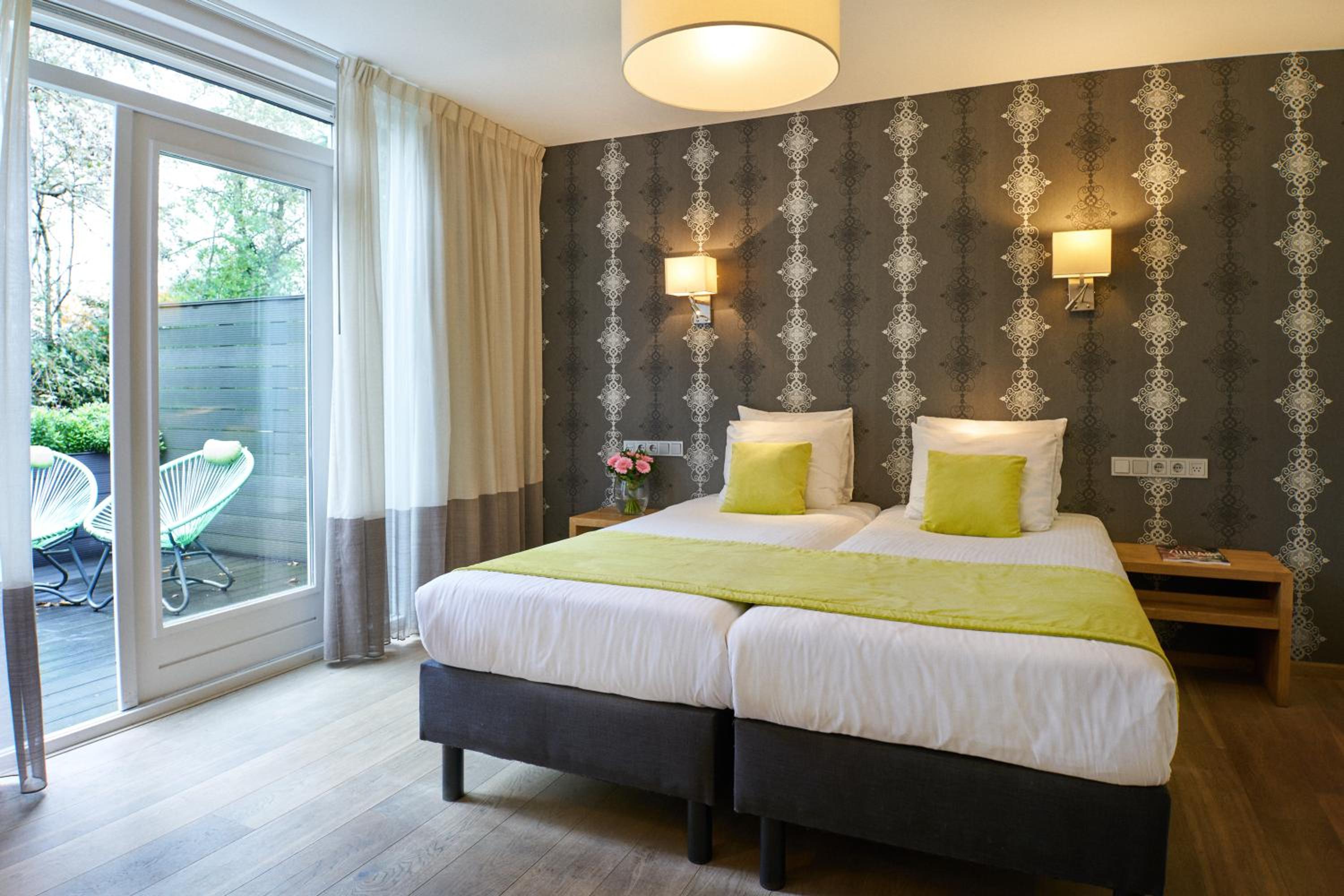 Twin Room with Terrace - Photo 1