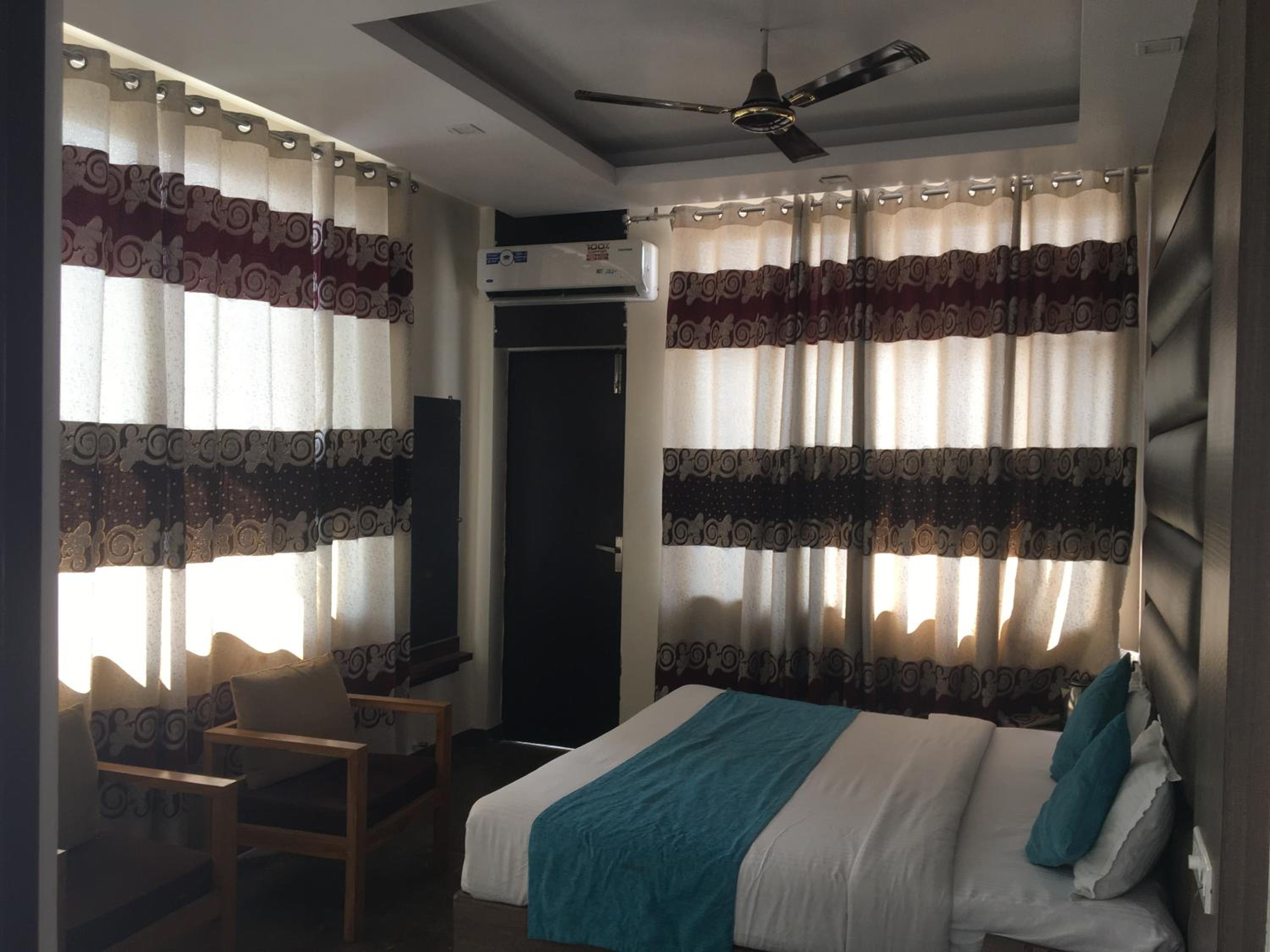 Deluxe Room photo 2