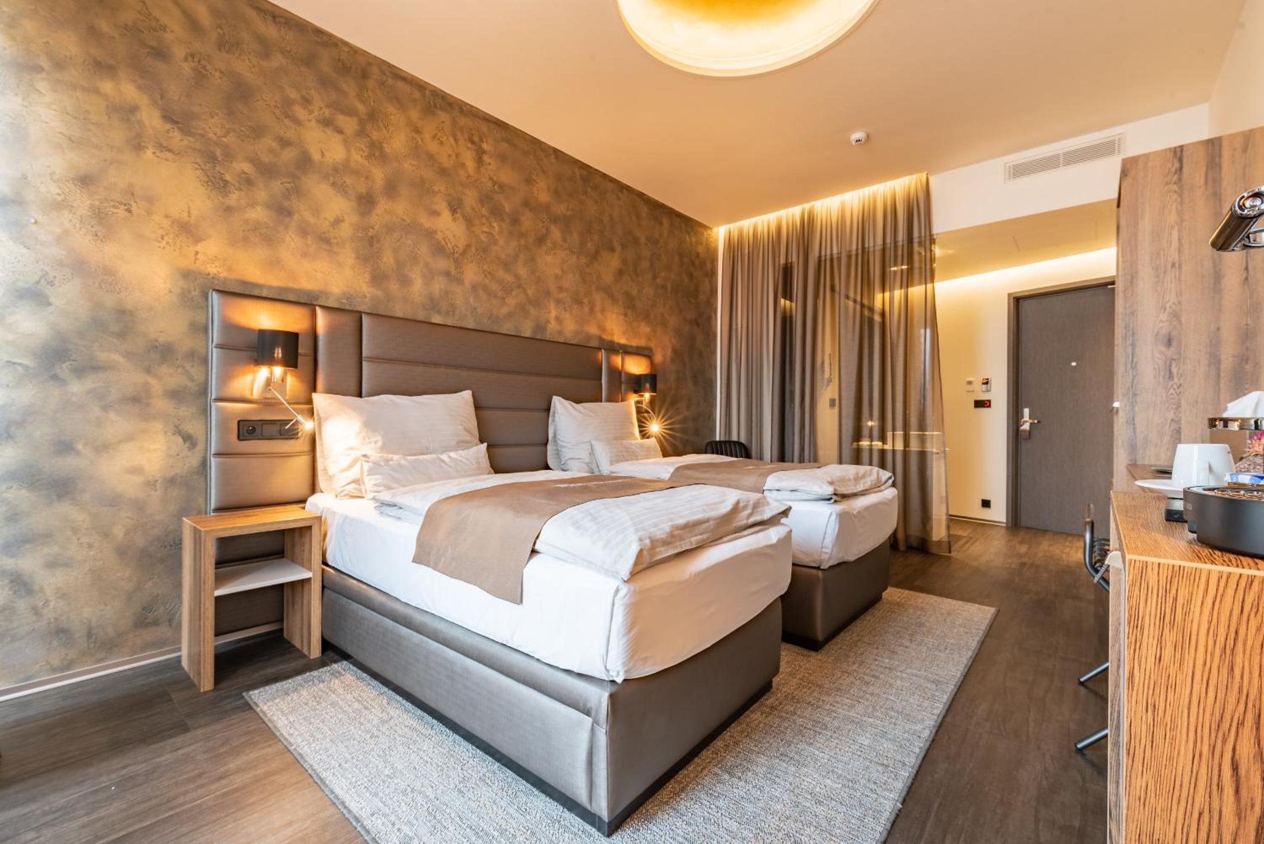 Twin Room with Terrace photo 3