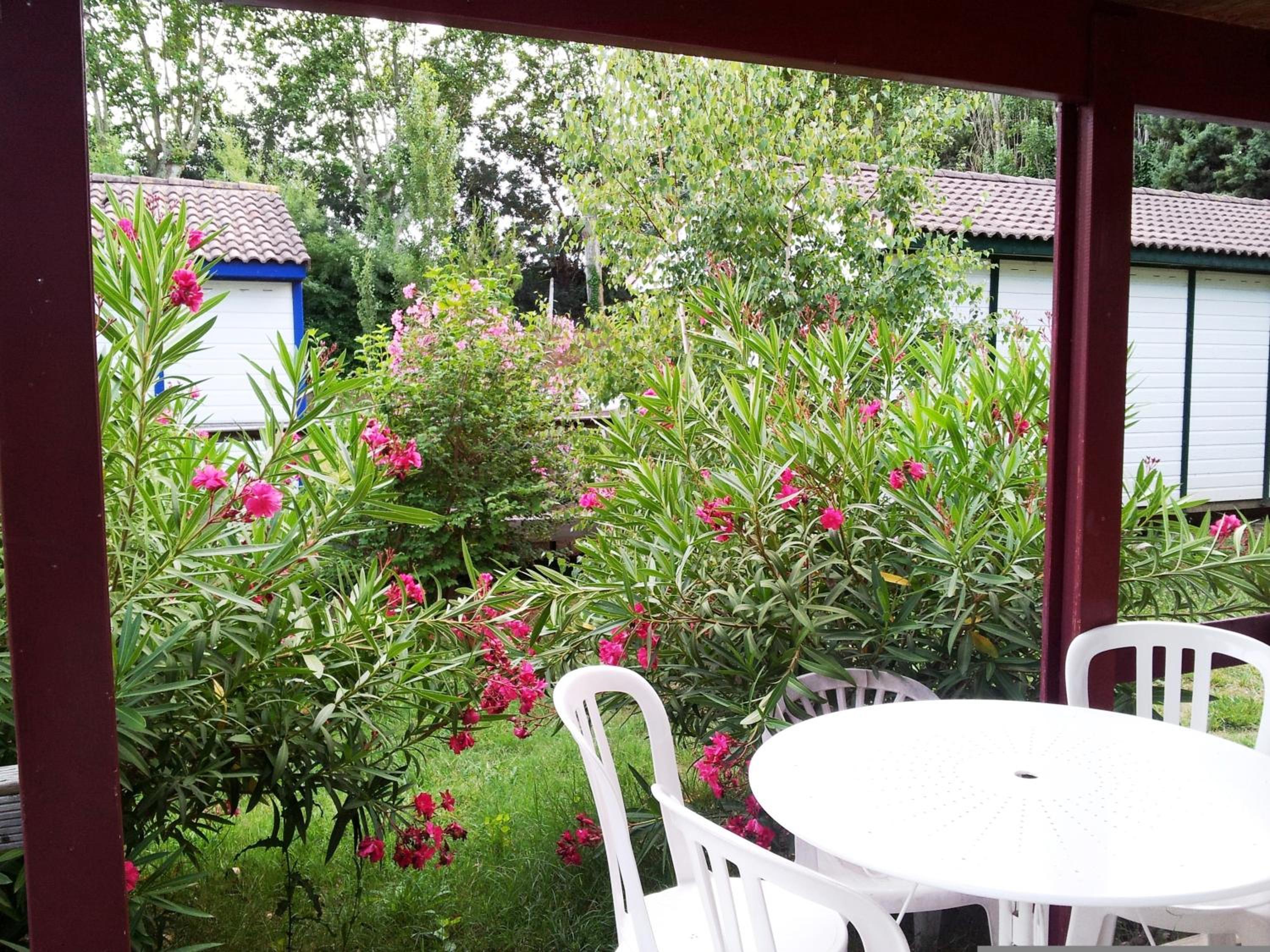Bungalow photo 1