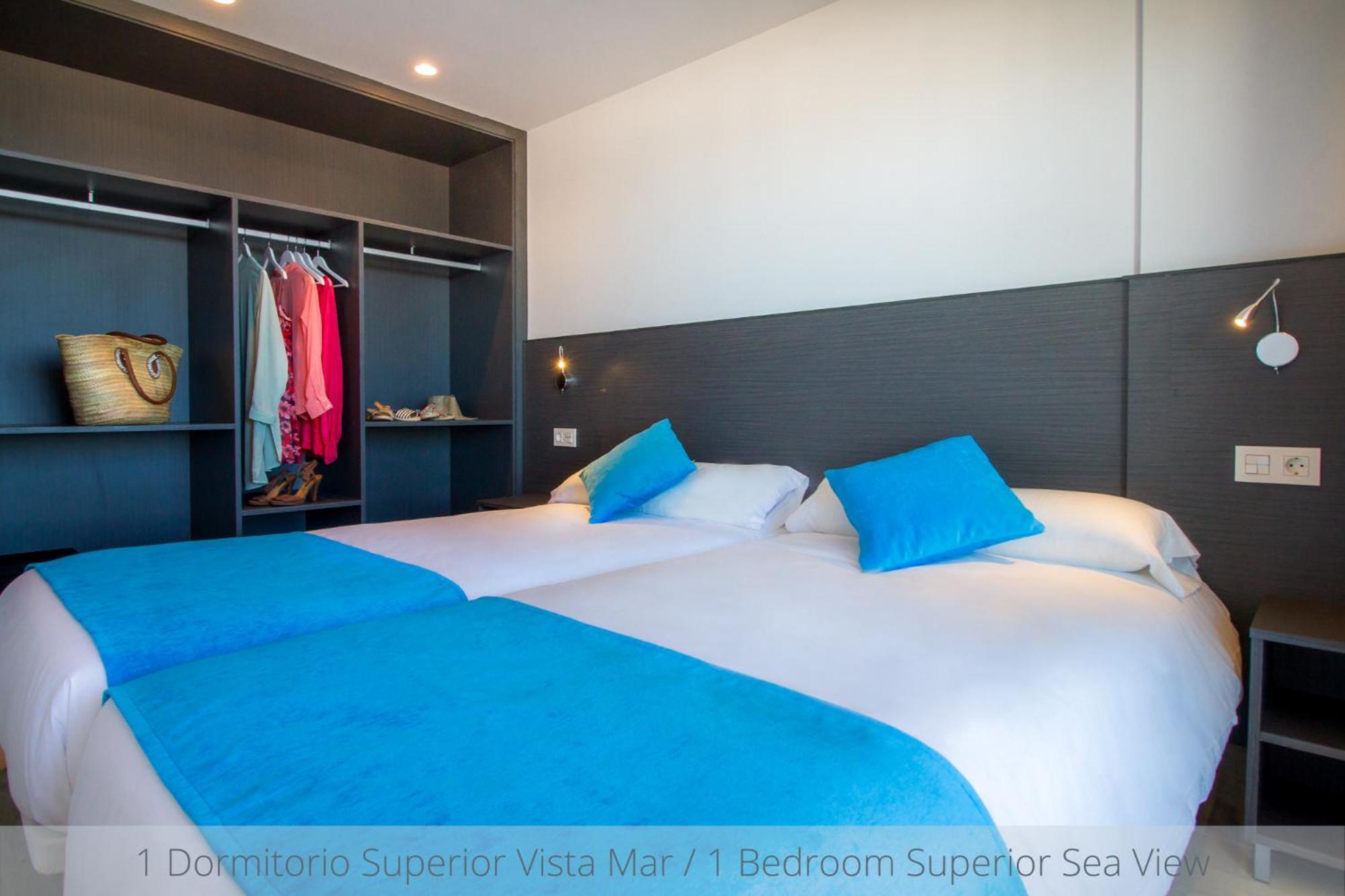 Apartamento de un dormitorio superior con vista al mar