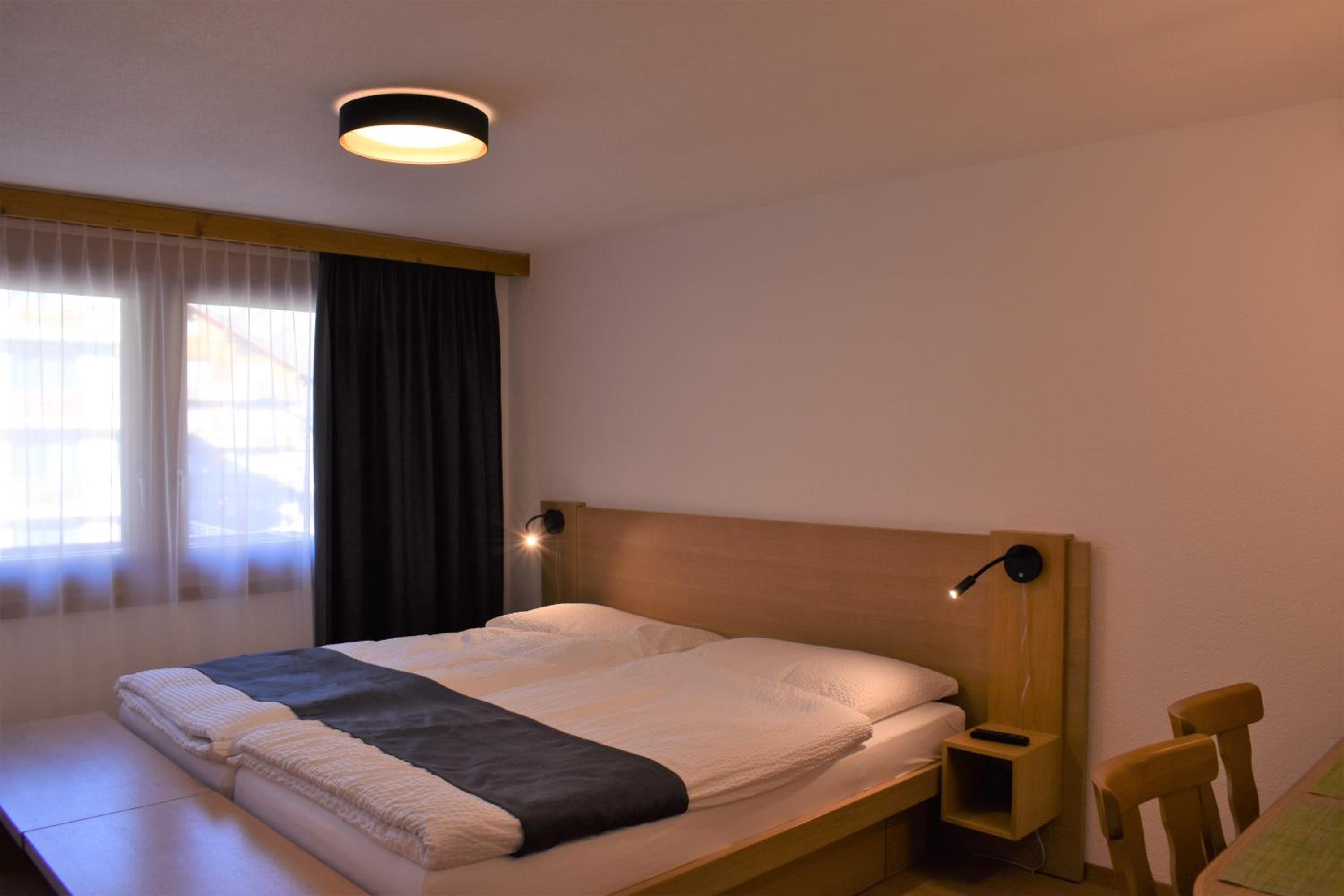 One-Bedroom Apartment with Balcony photo 3