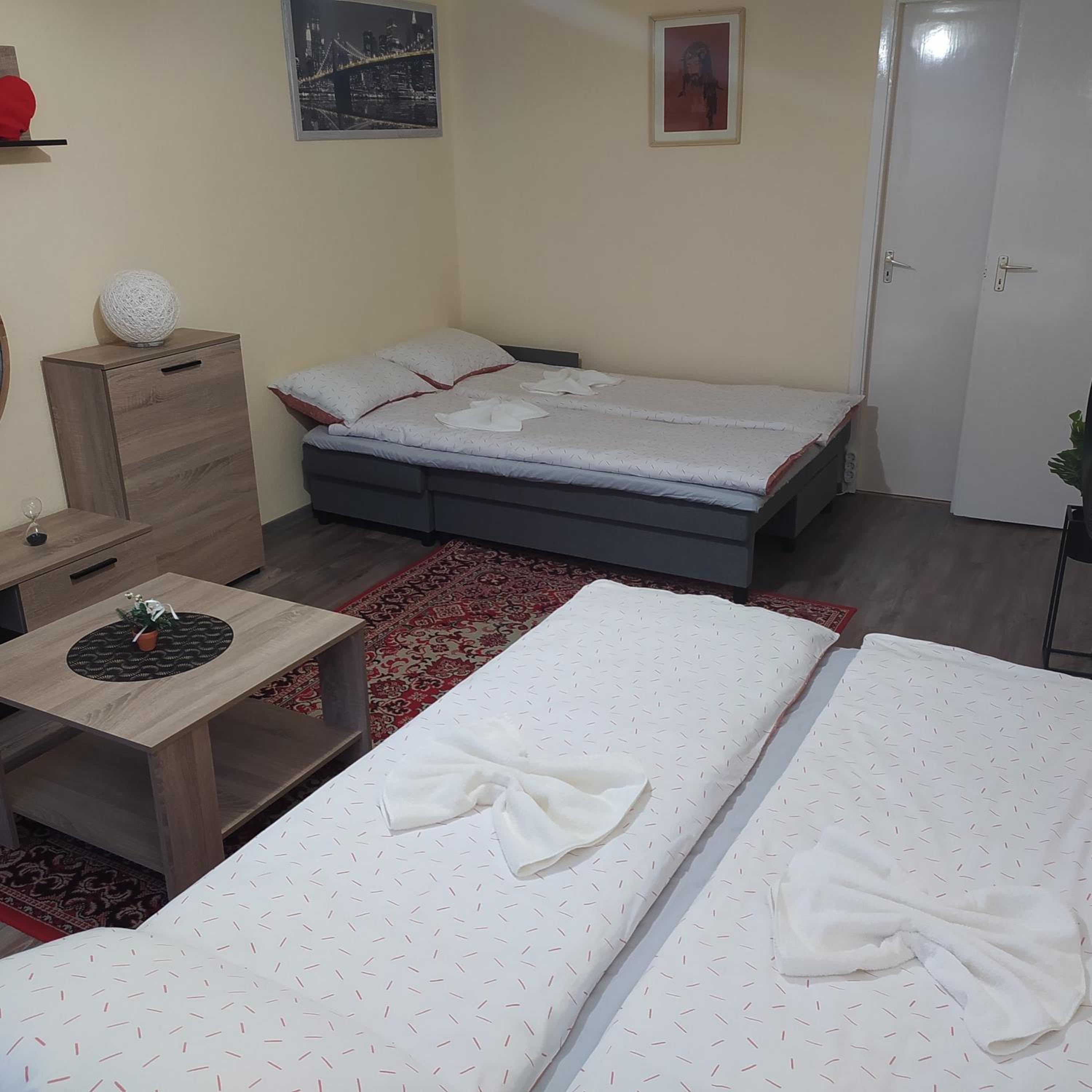 Two-Bedroom Apartment - Photo 21