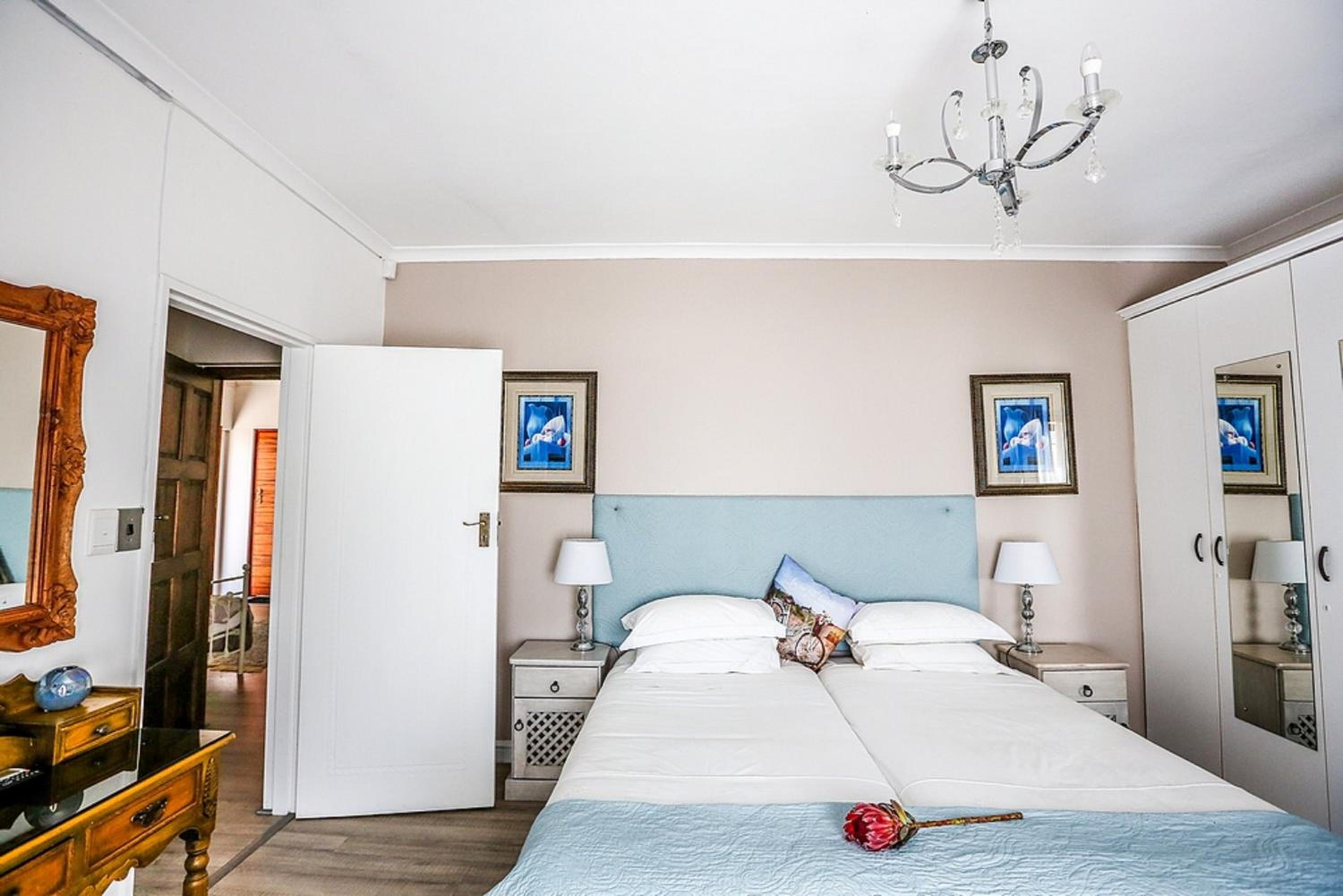 Courtyard Standard Room