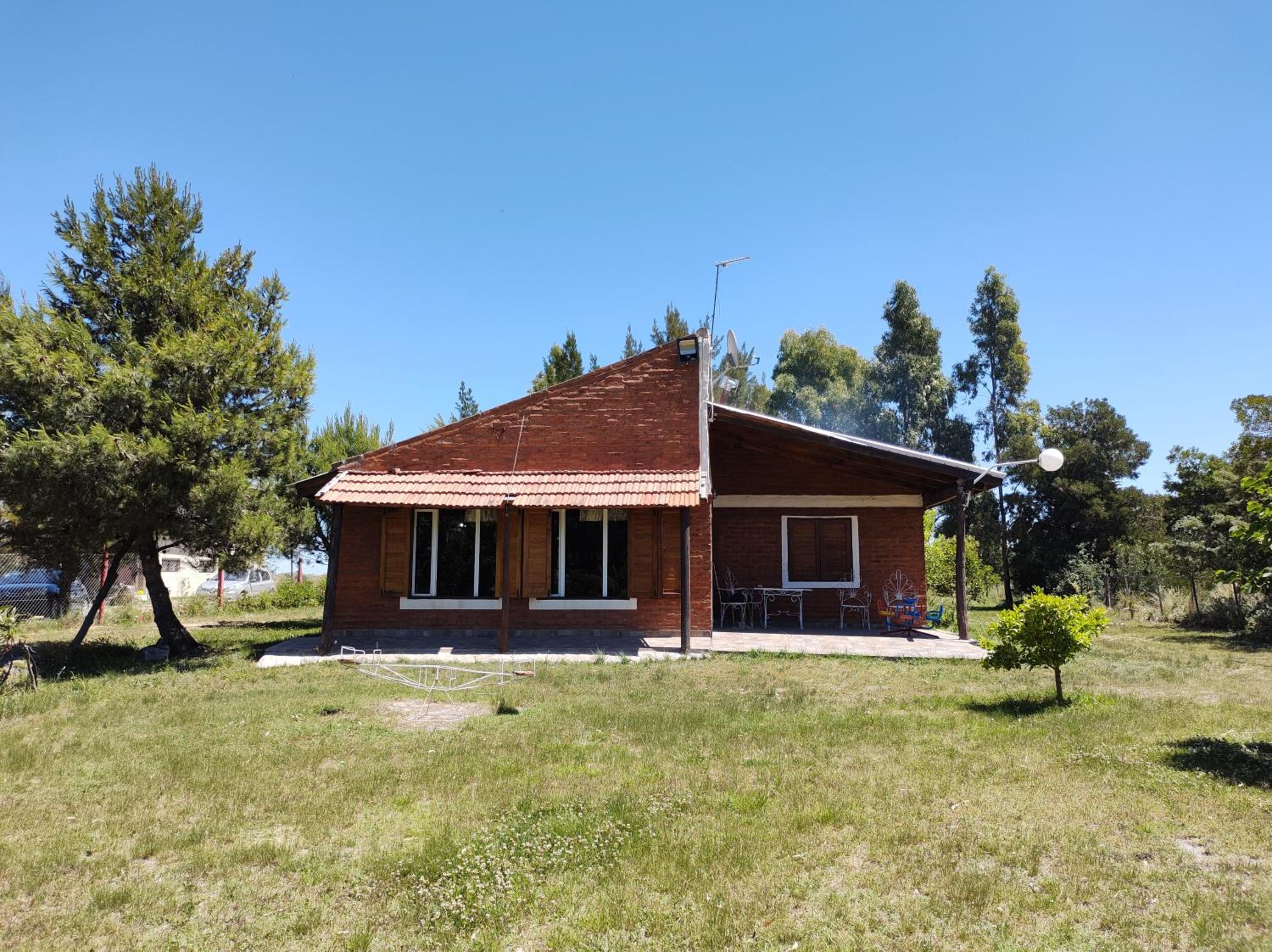 Two-Bedroom House photo 2