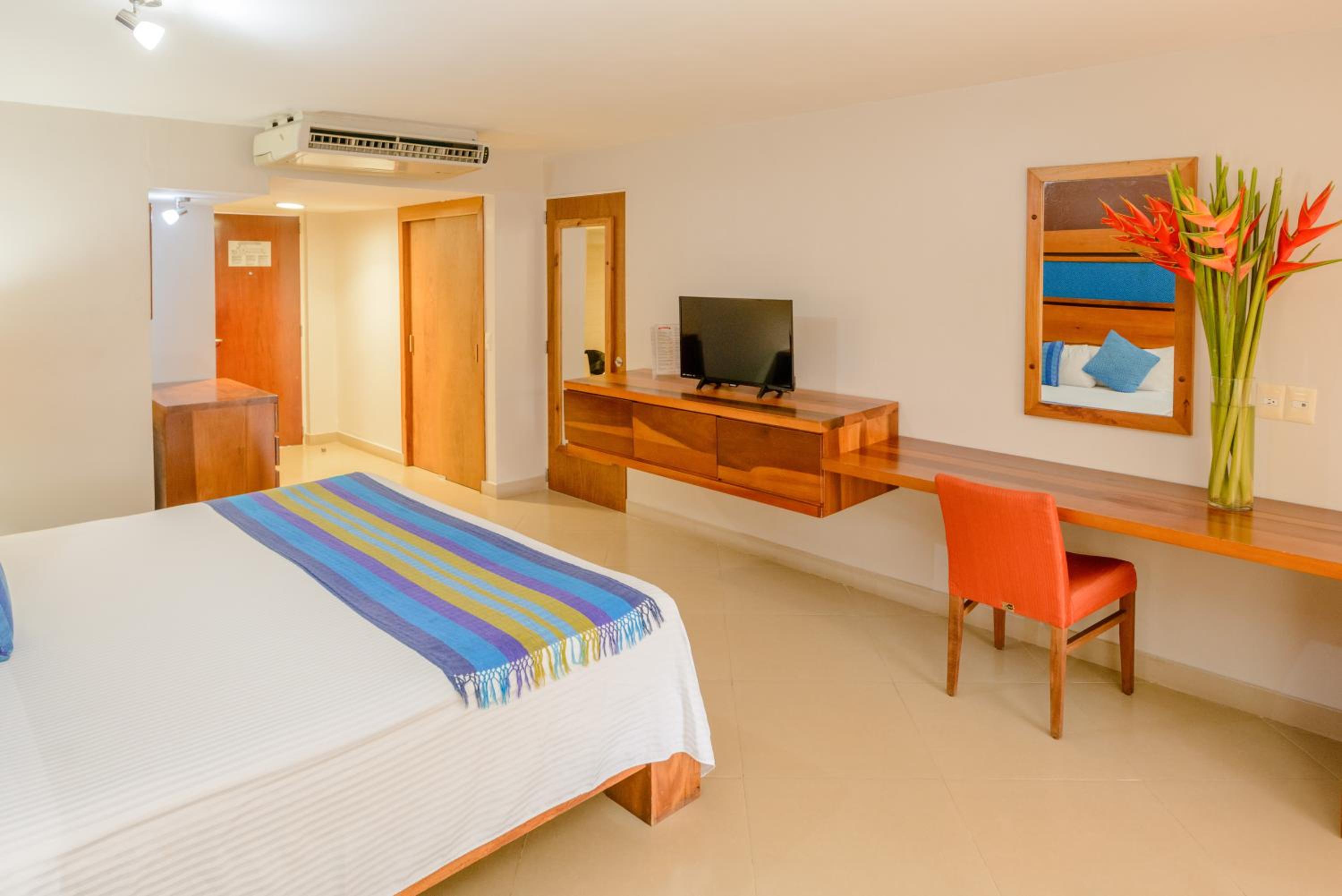 Deluxe Double Room photo 2